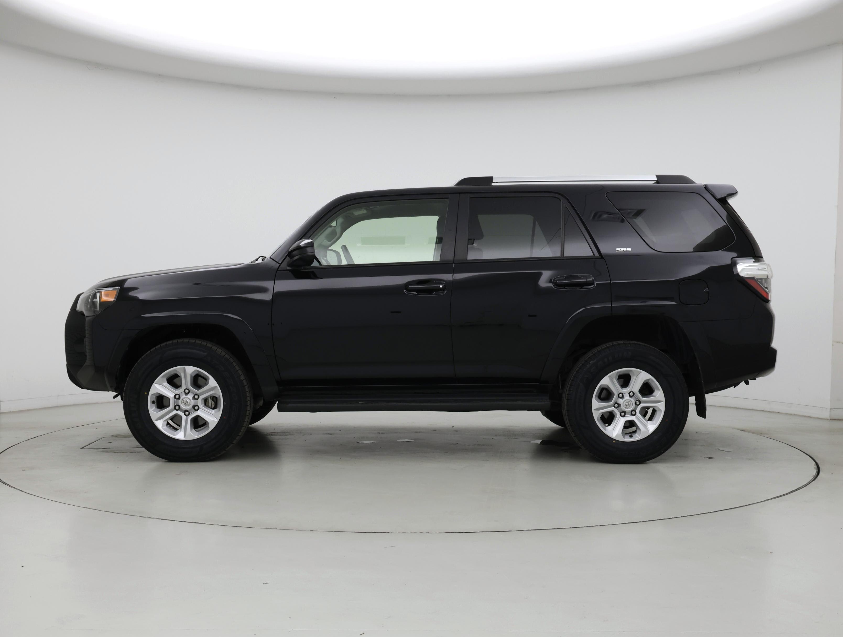 Thumbnail: 2022 Toyota 4Runner - 3