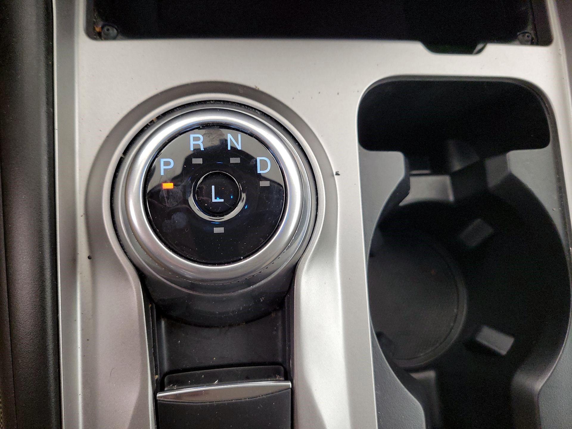 Thumbnail: 2021 Ford Explorer - 15