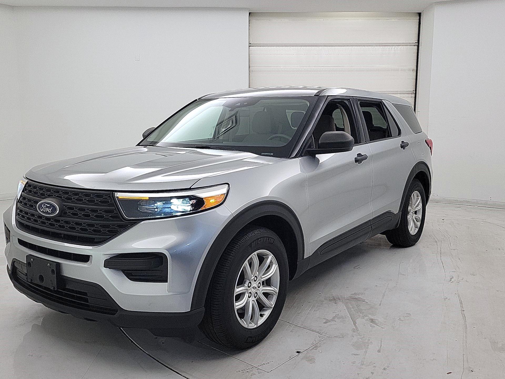 Thumbnail: 2021 Ford Explorer - 3