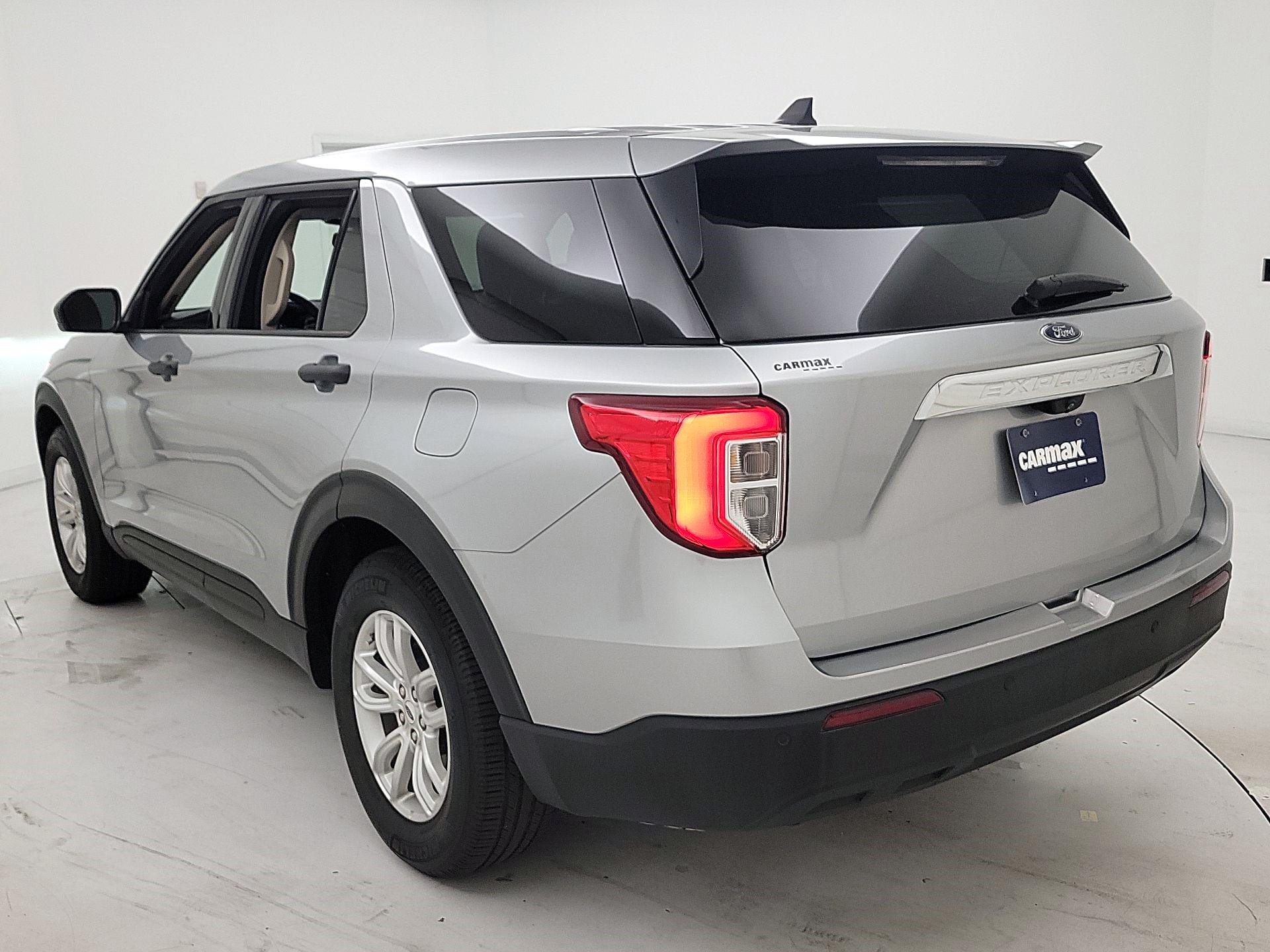 Thumbnail: 2021 Ford Explorer - 7