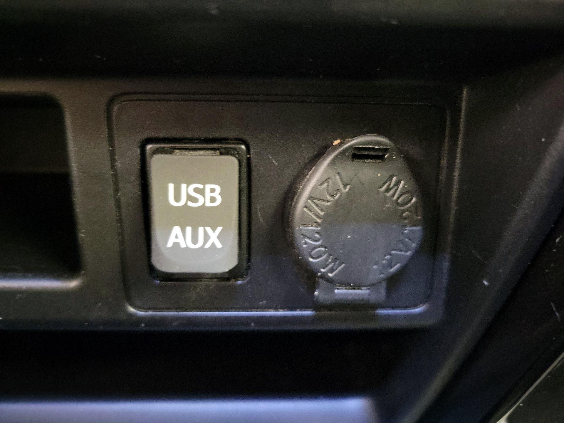 Thumbnail: 2019 Toyota 4Runner - 19