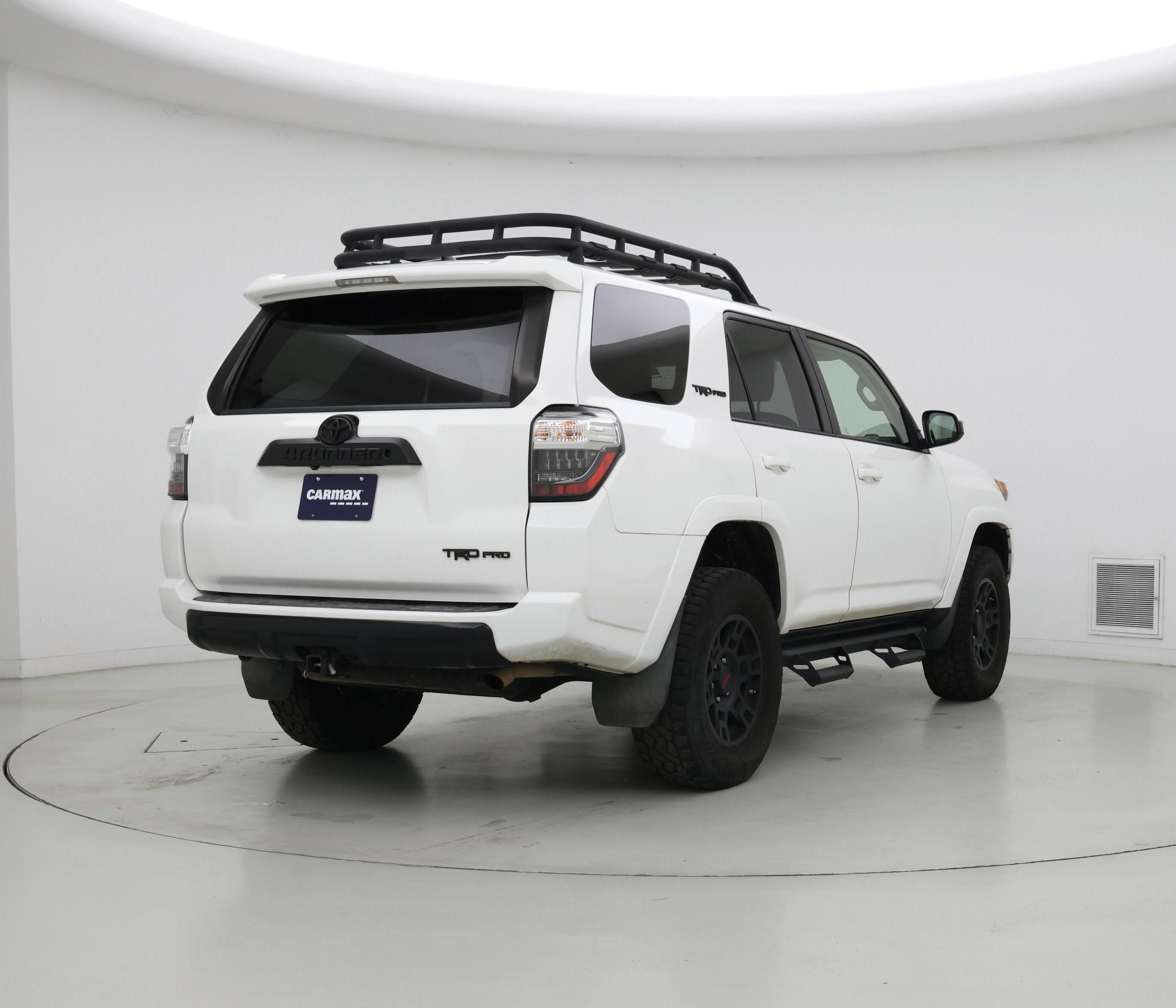 Thumbnail: 2019 Toyota 4Runner - 8