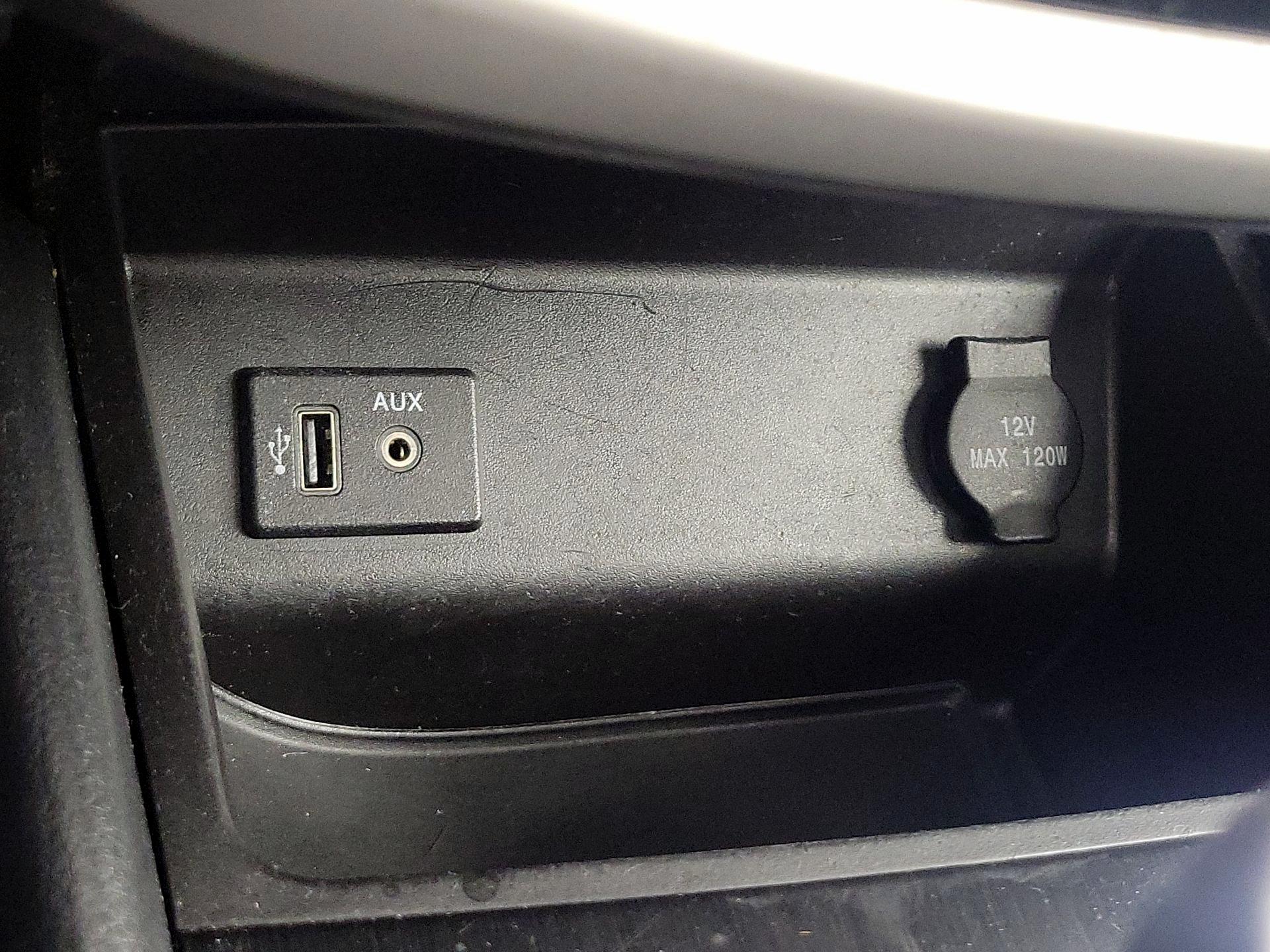 Thumbnail: 2018 Nissan Altima - 18