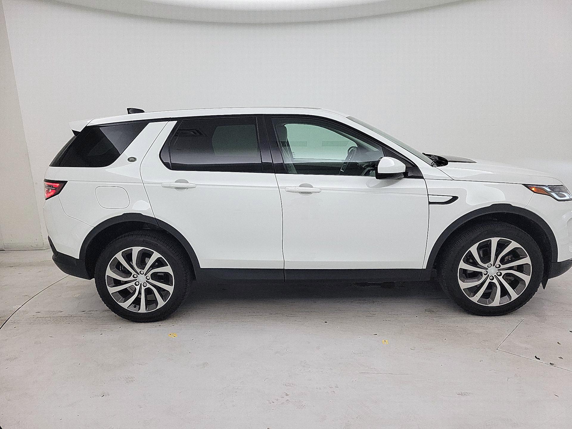 Thumbnail: 2022 Land Rover Discovery Sport - 4