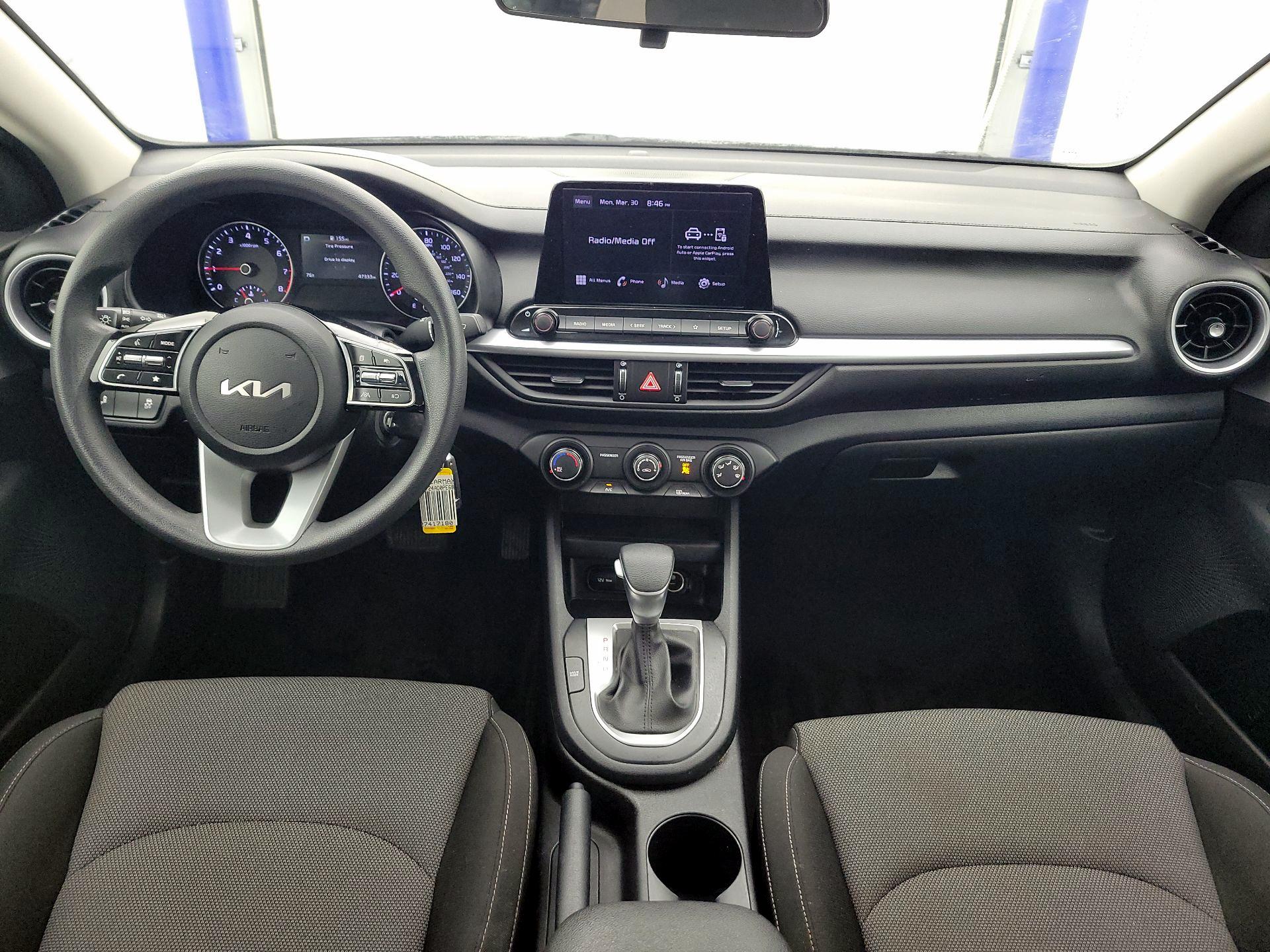 Thumbnail: 2023 Kia Forte - 9