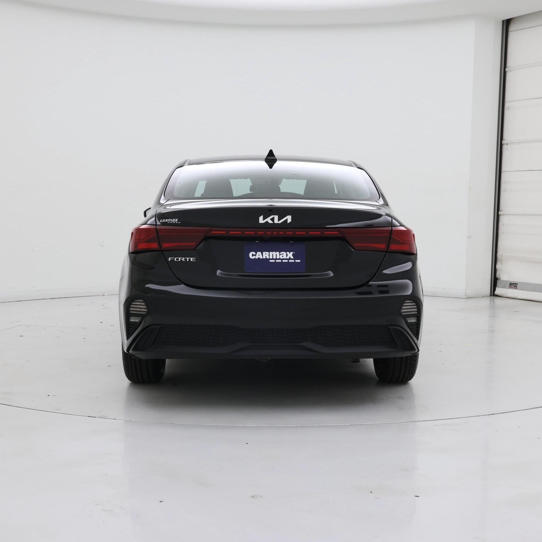 Thumbnail: 2023 Kia Forte - 6