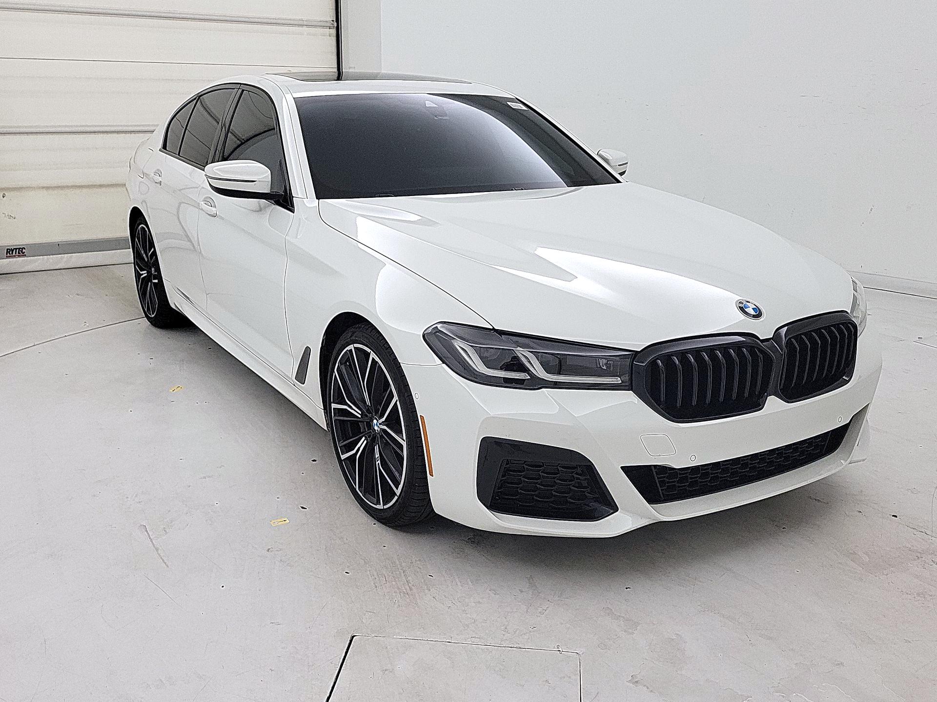 Thumbnail: 2022 BMW 5 Series - 1