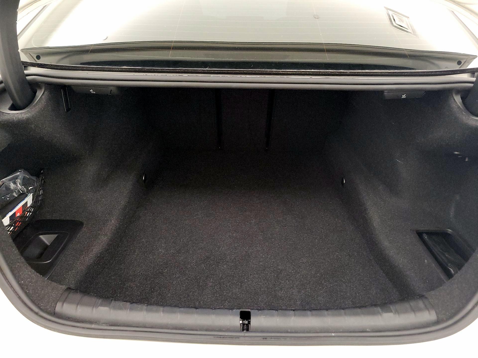 Thumbnail: 2022 BMW 5 Series - 20