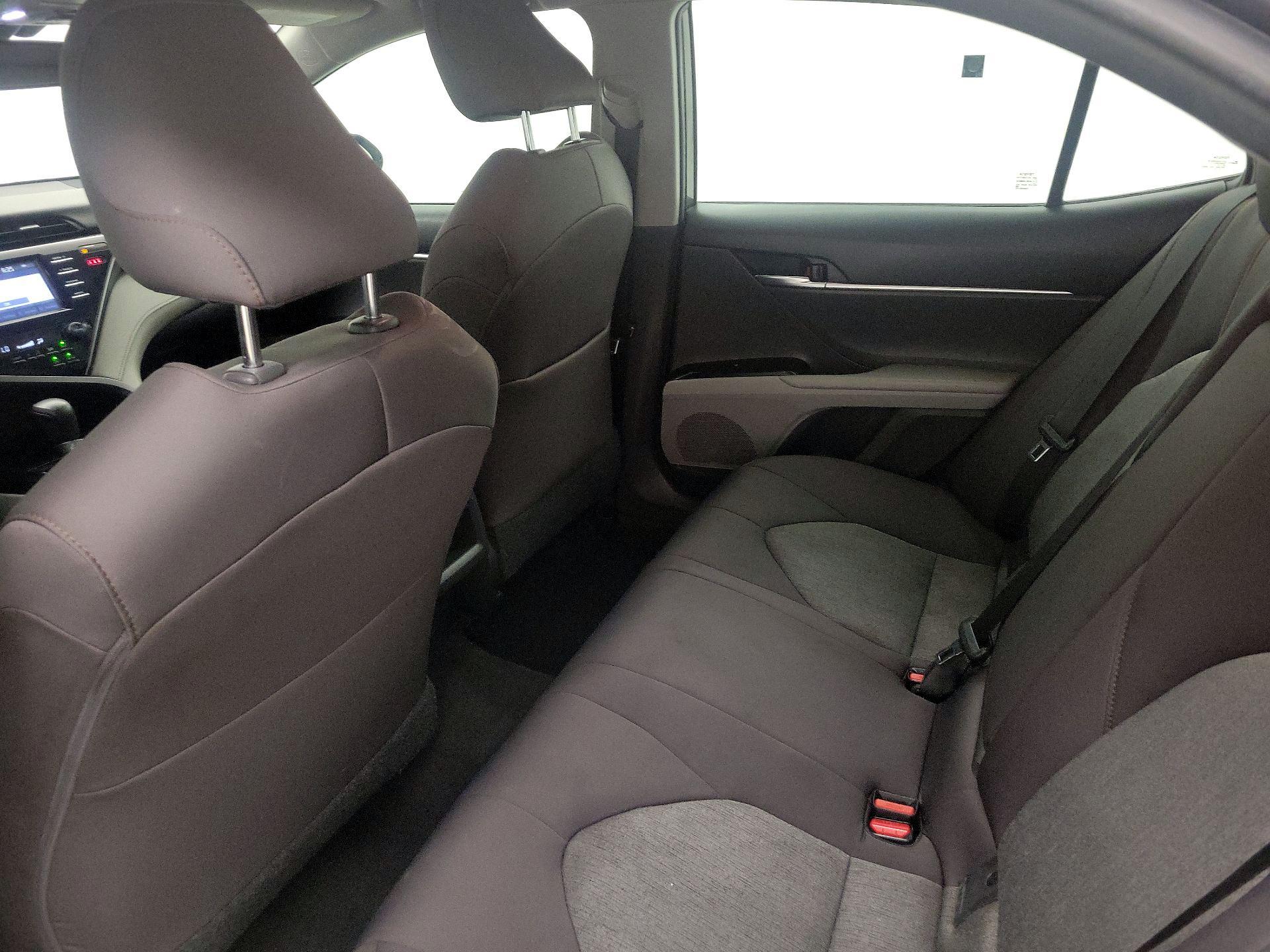 Thumbnail: 2019 Toyota Camry - 19