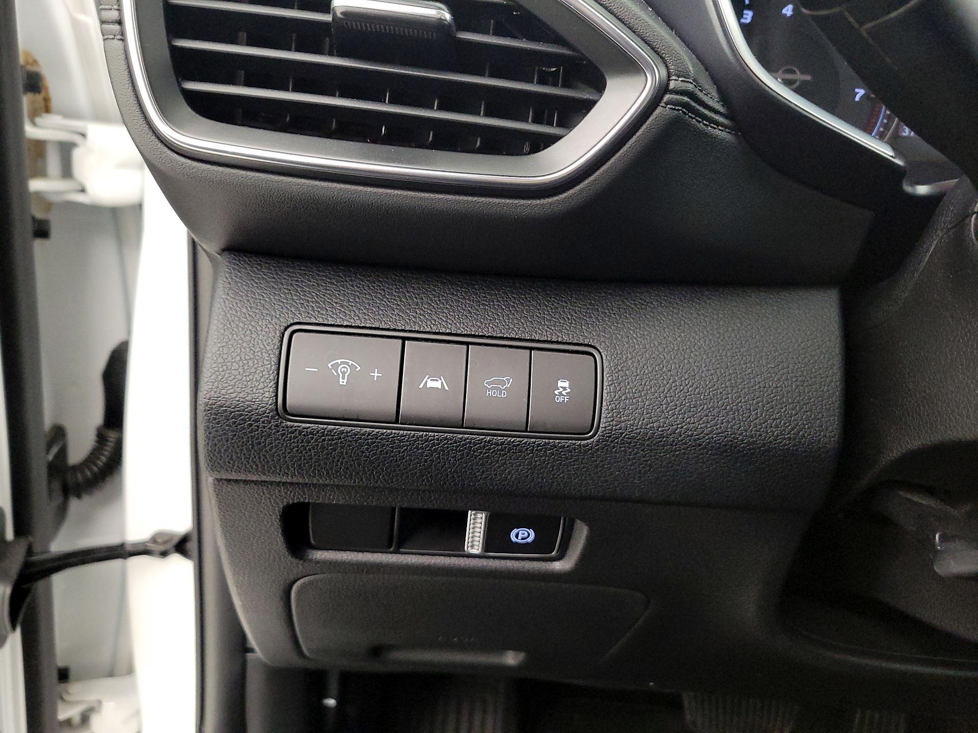 Thumbnail: 2023 Hyundai Santa Fe - 13