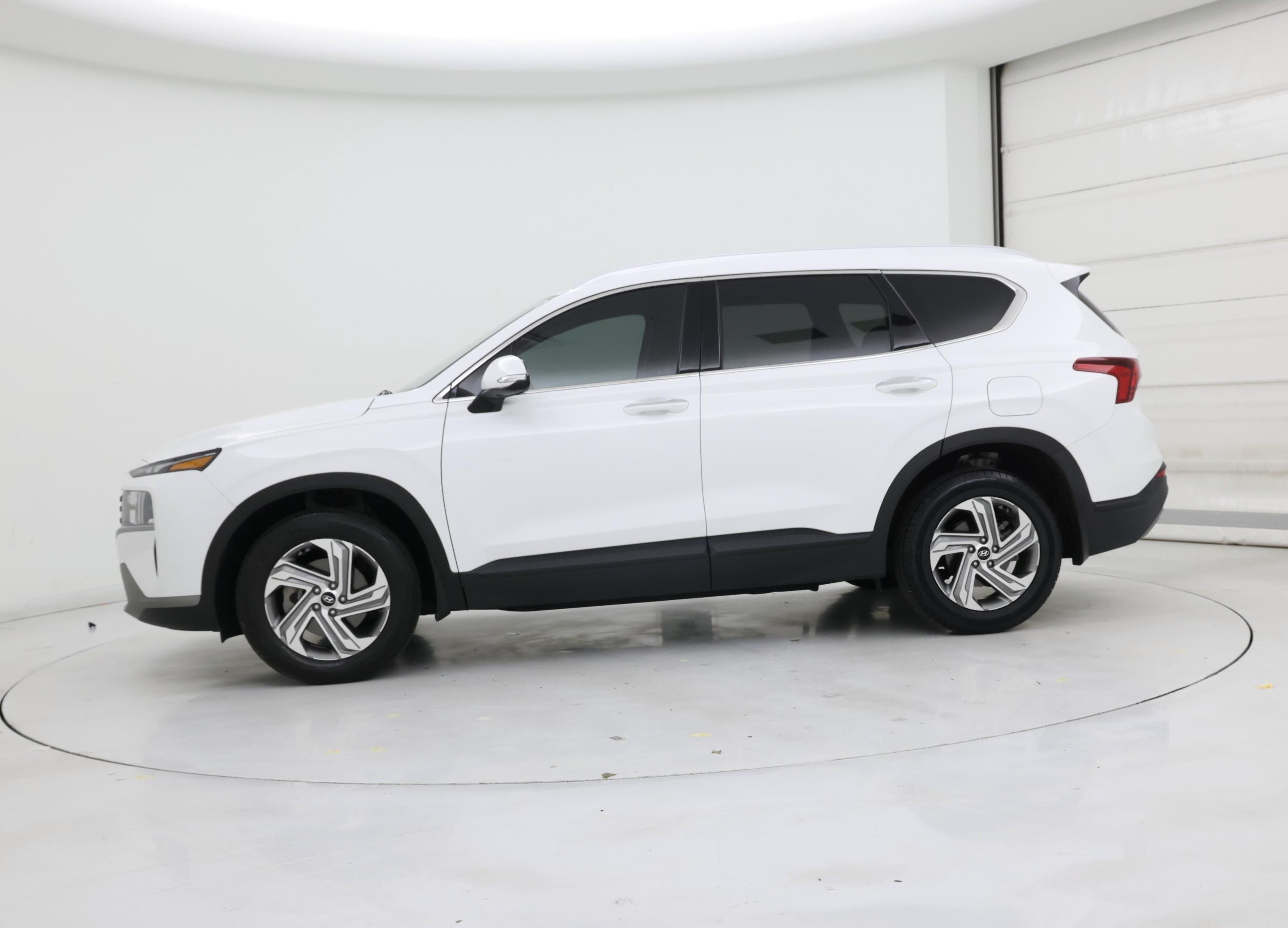 Thumbnail: 2023 Hyundai Santa Fe - 3