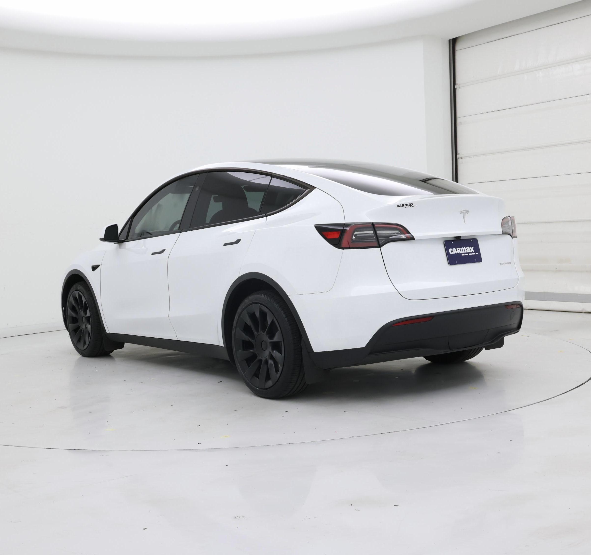 Thumbnail: 2024 Tesla Model Y - 2