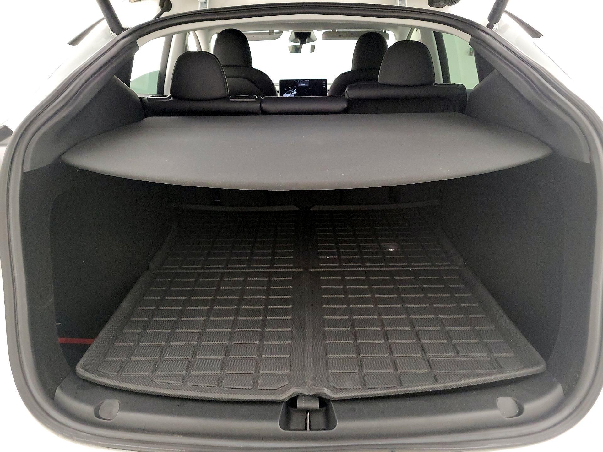 Thumbnail: 2024 Tesla Model Y - 20