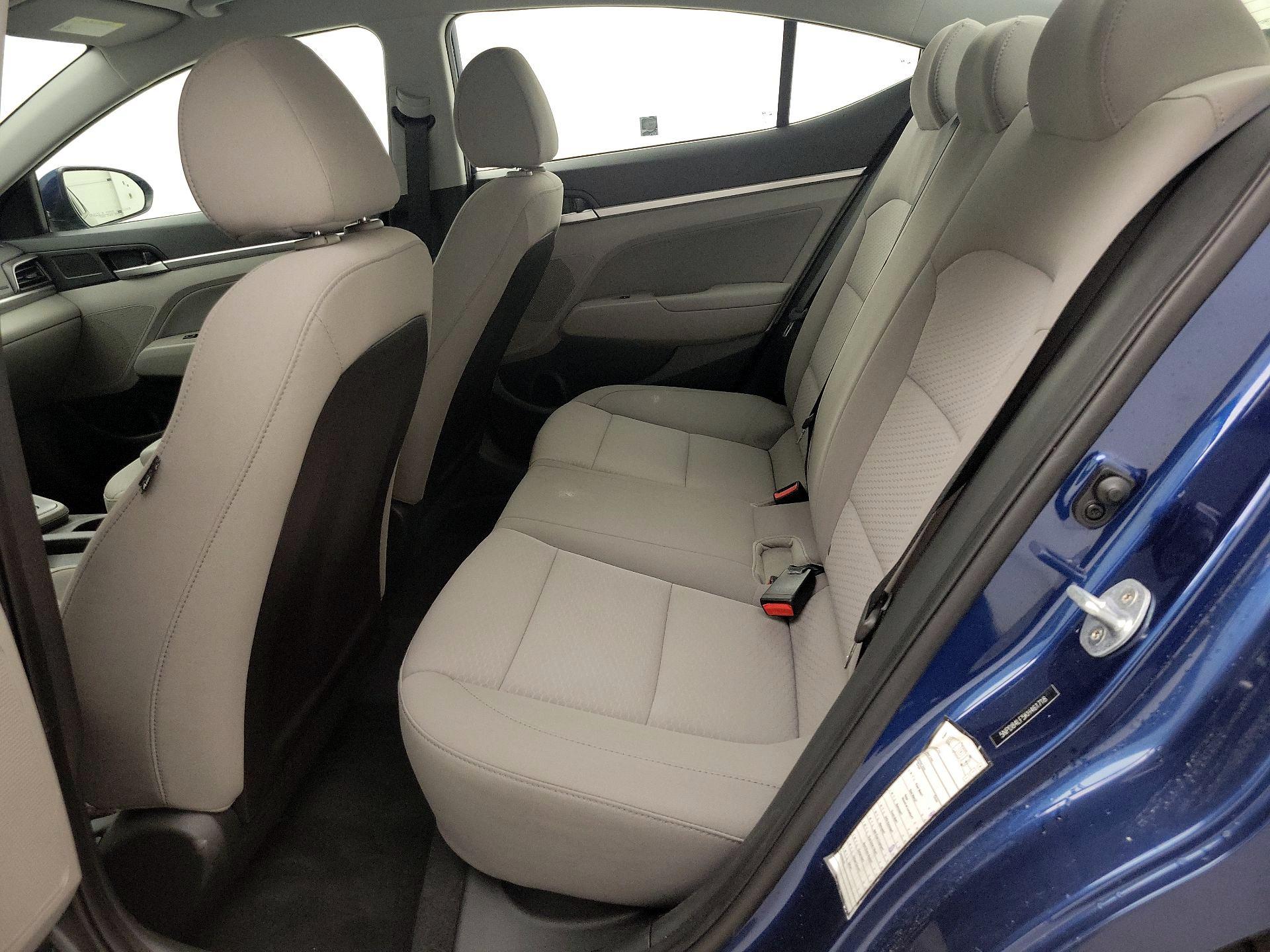 Thumbnail: 2019 Hyundai Elantra - 19