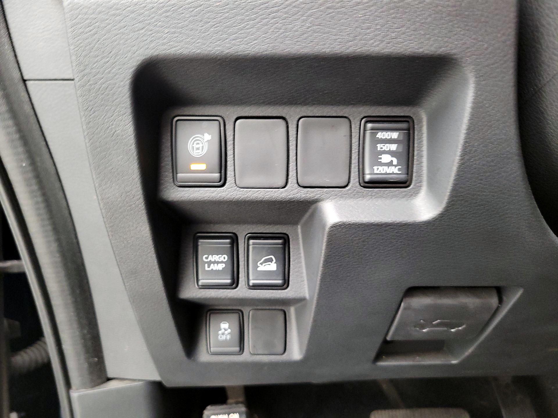 Thumbnail: 2022 Nissan Frontier - 11