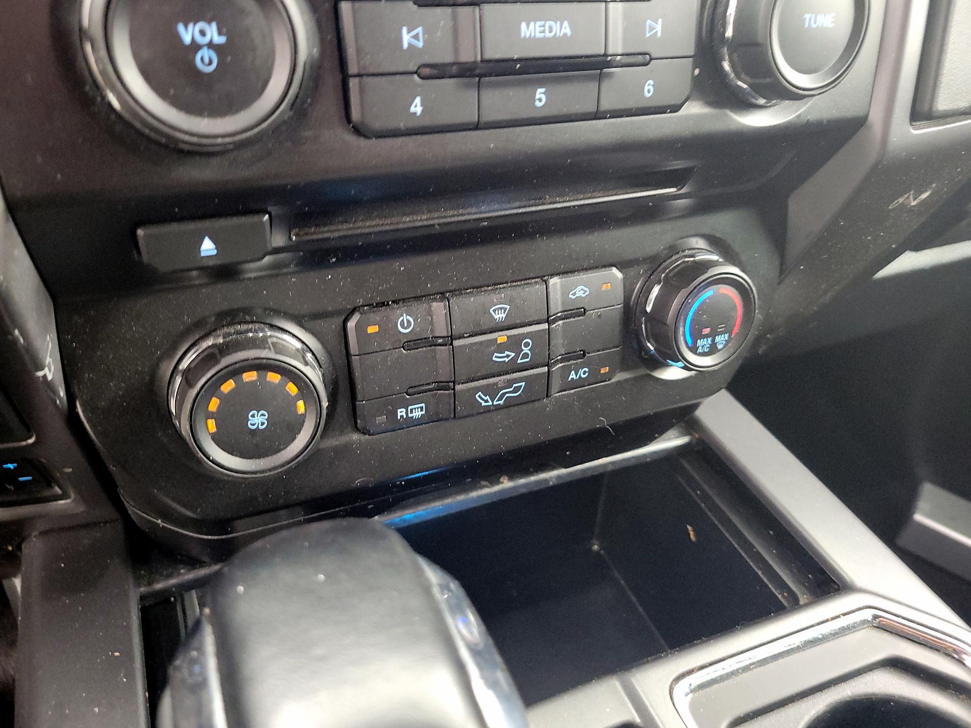 Thumbnail: 2020 Ford F-150 - 13