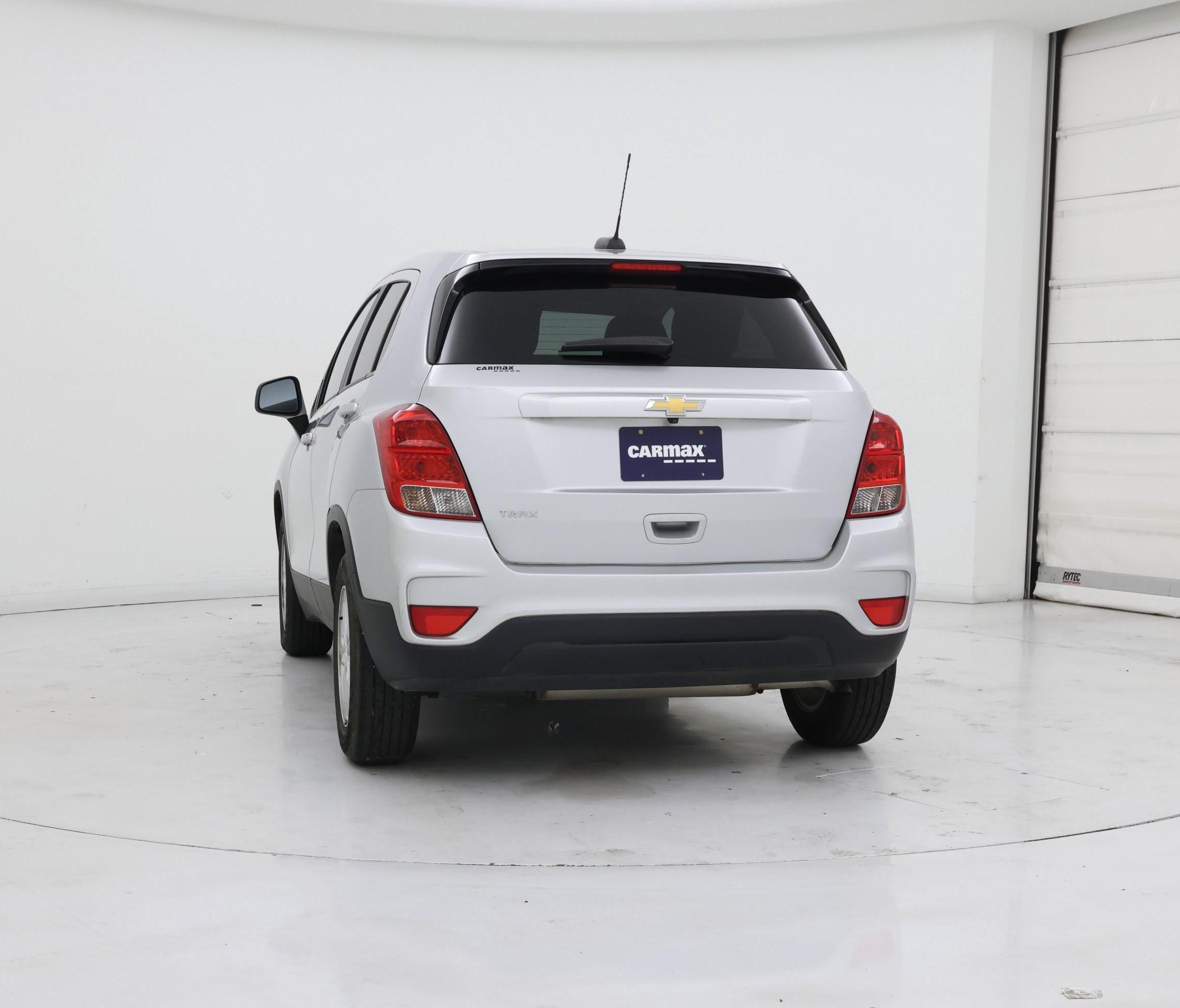 Thumbnail: 2021 Chevrolet Trax - 6