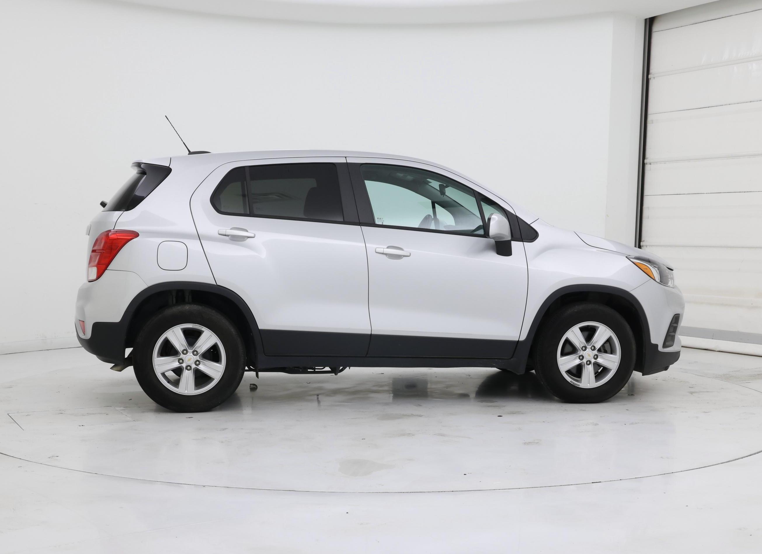 Thumbnail: 2021 Chevrolet Trax - 7