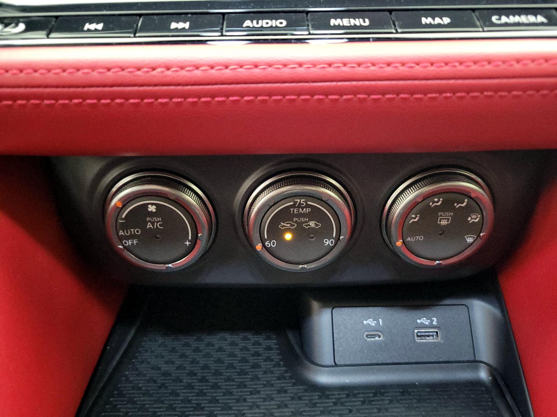 Thumbnail: 2024 Nissan Z - 17