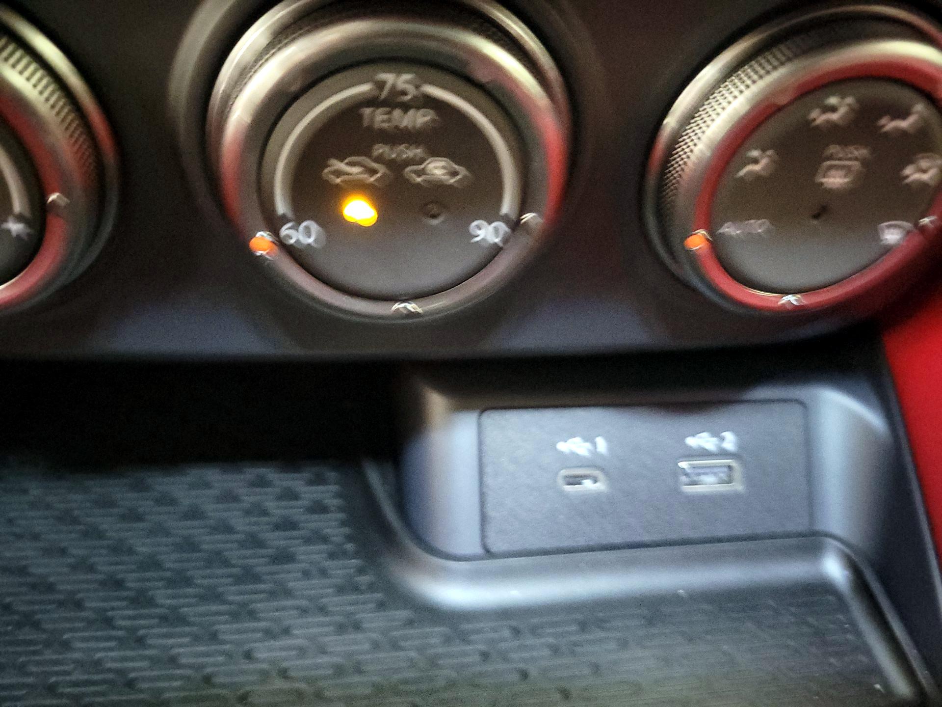 Thumbnail: 2024 Nissan Z - 19