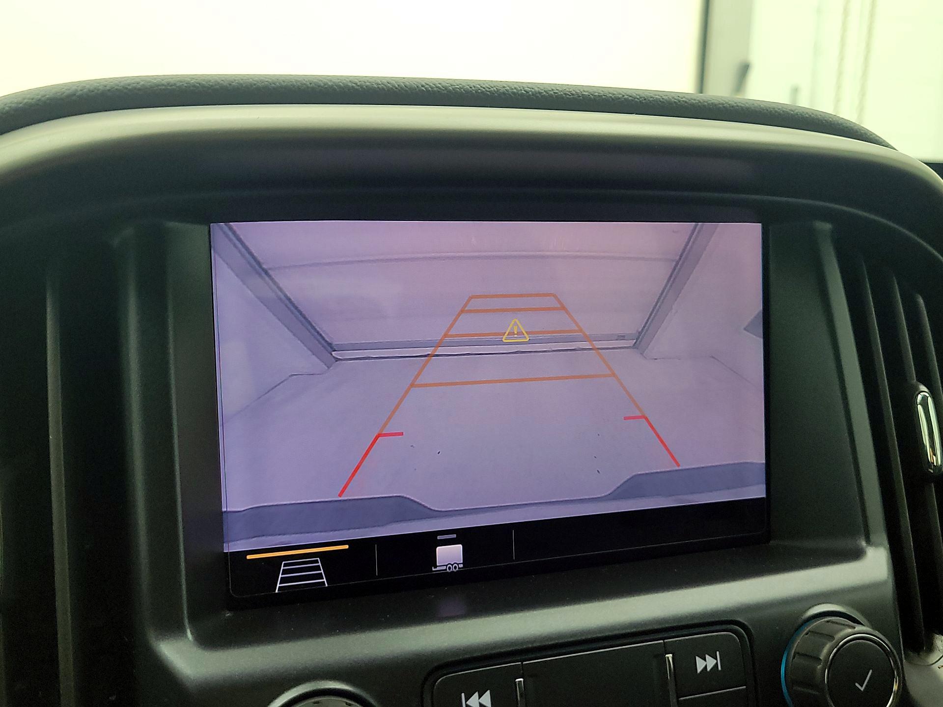 Thumbnail: 2019 Chevrolet Colorado - 14