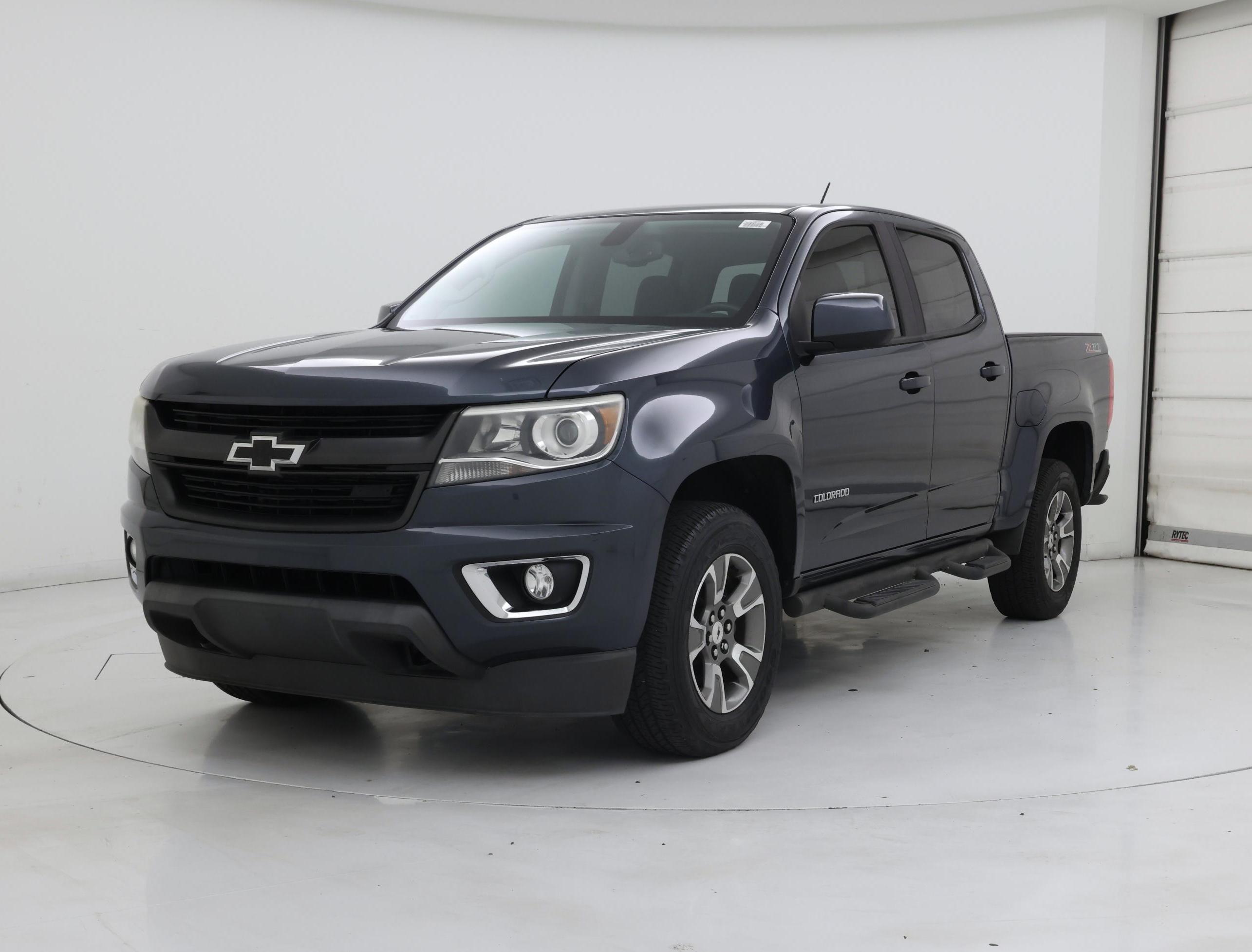 Thumbnail: 2019 Chevrolet Colorado - 4