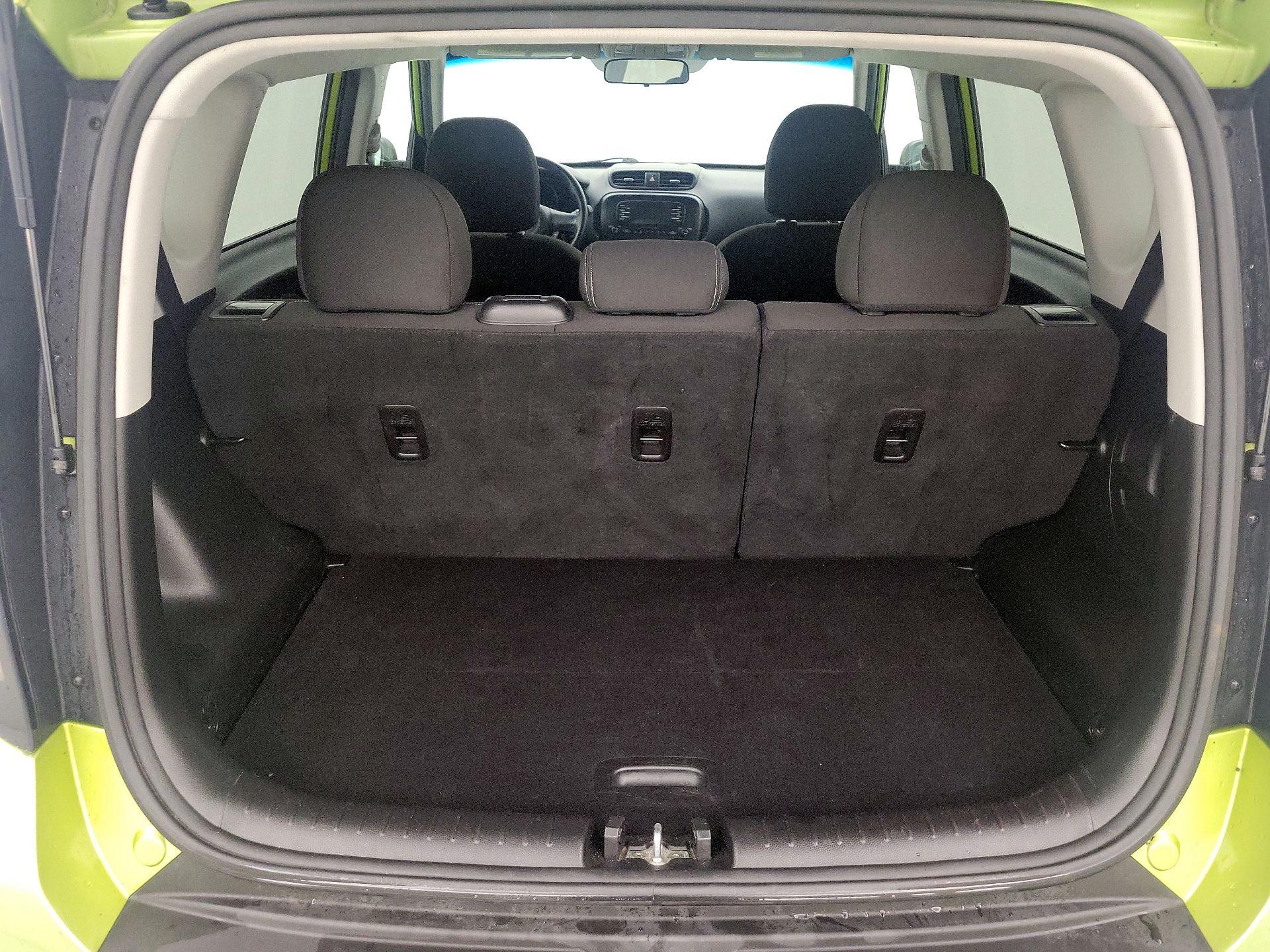 Thumbnail: 2016 Kia Soul - 19