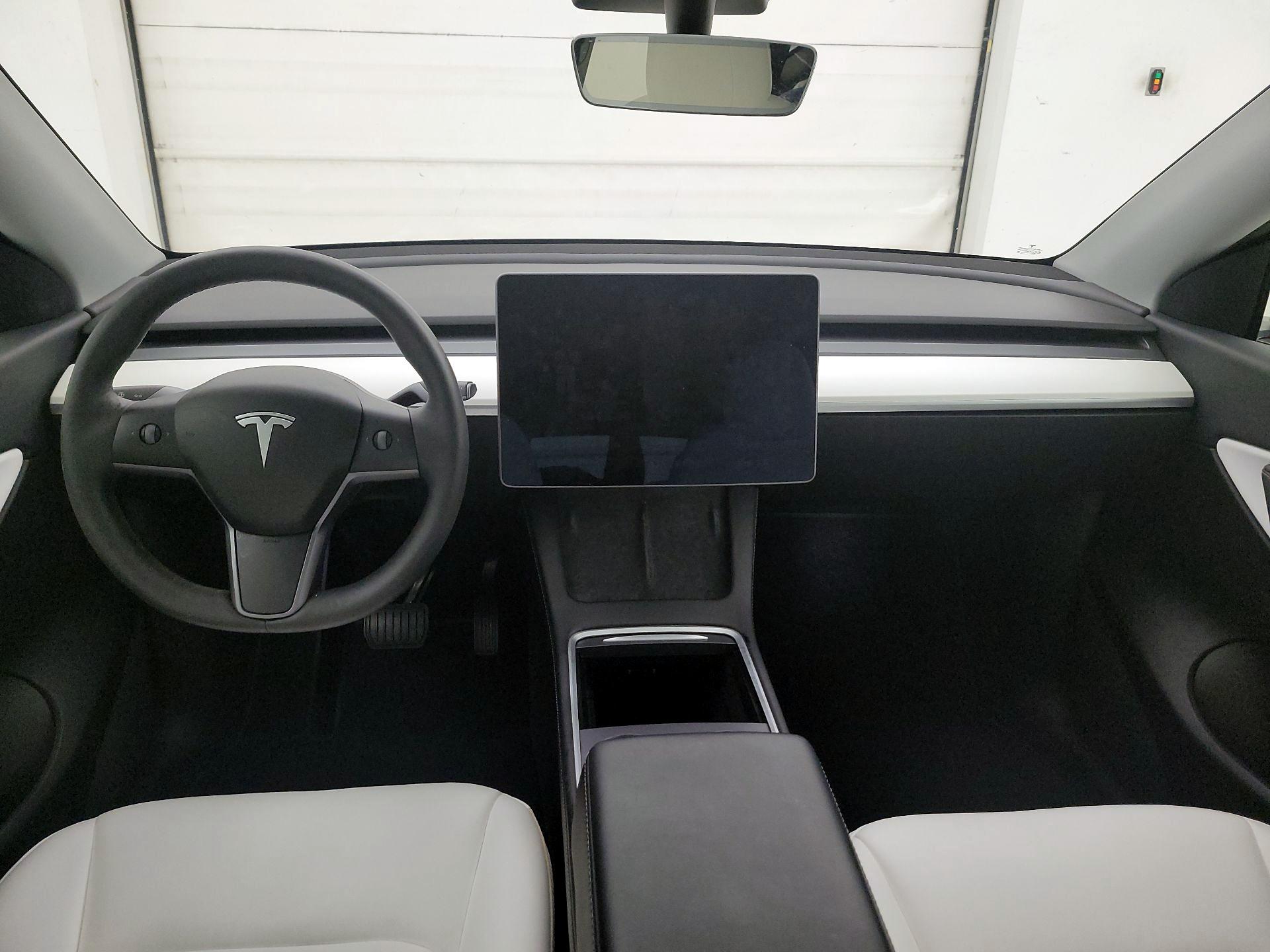 Thumbnail: 2021 Tesla Model Y - 8