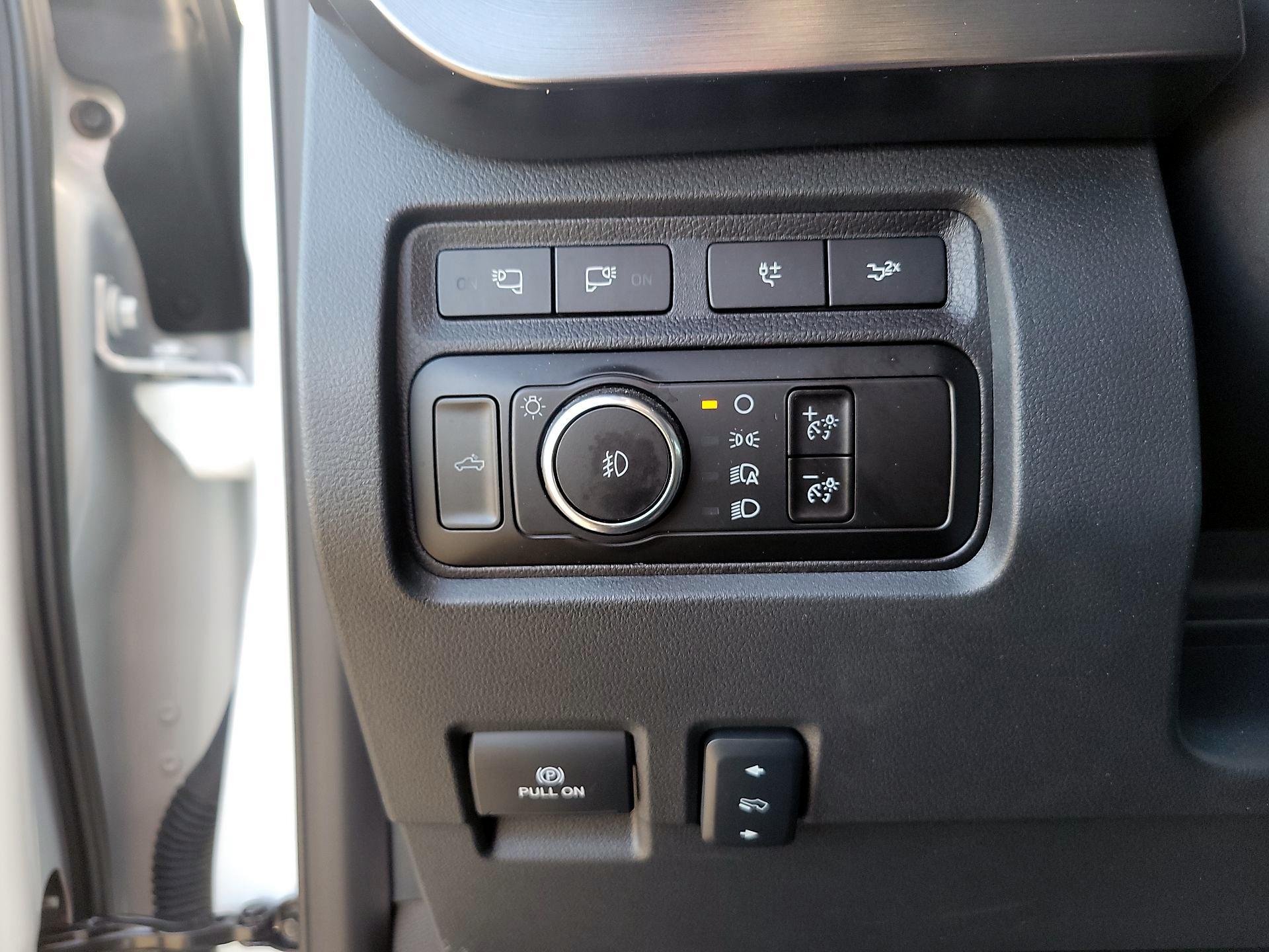 Thumbnail: 2024 Ford F-350 - 11