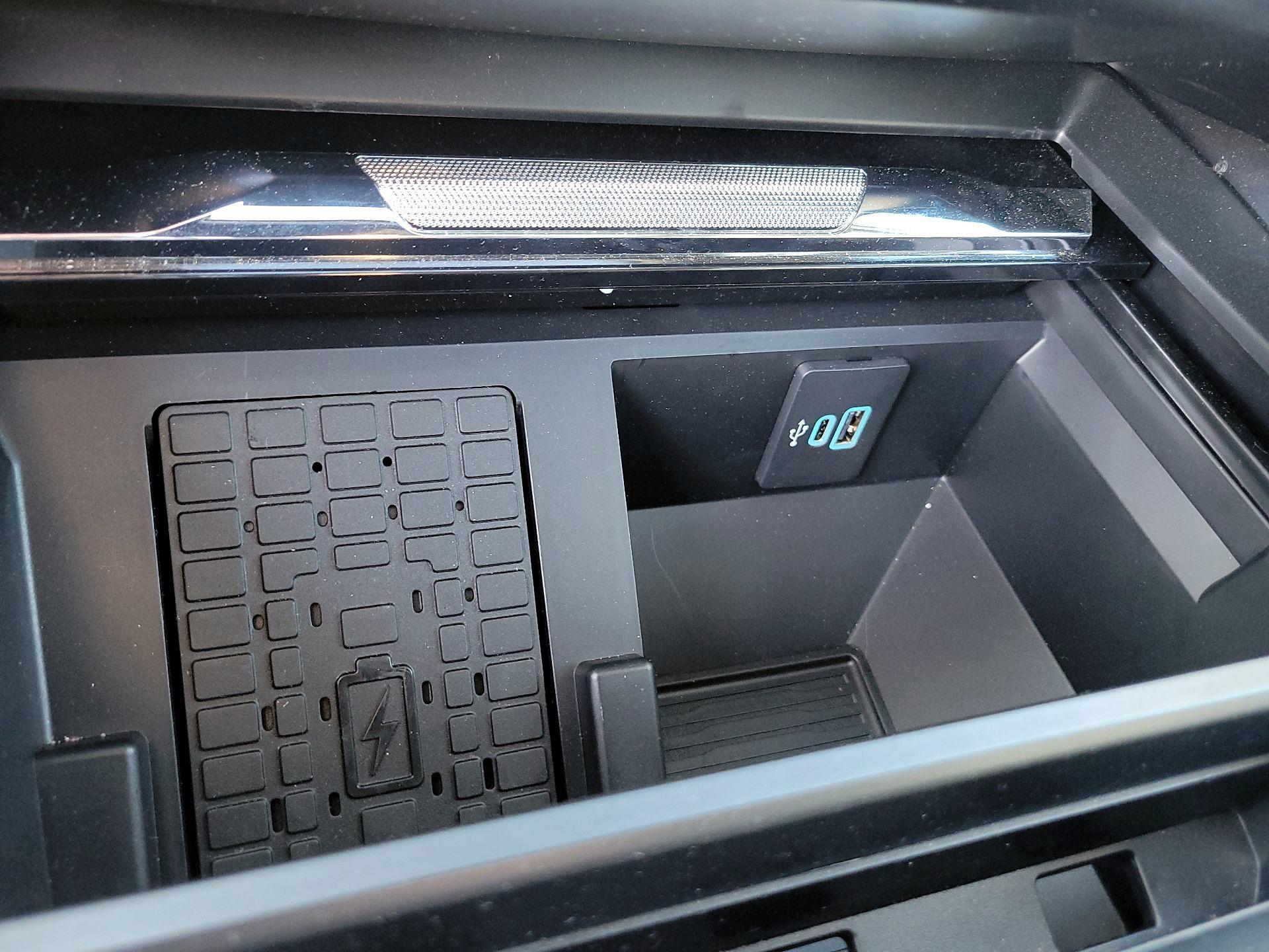 Thumbnail: 2024 Ford F-350 - 17