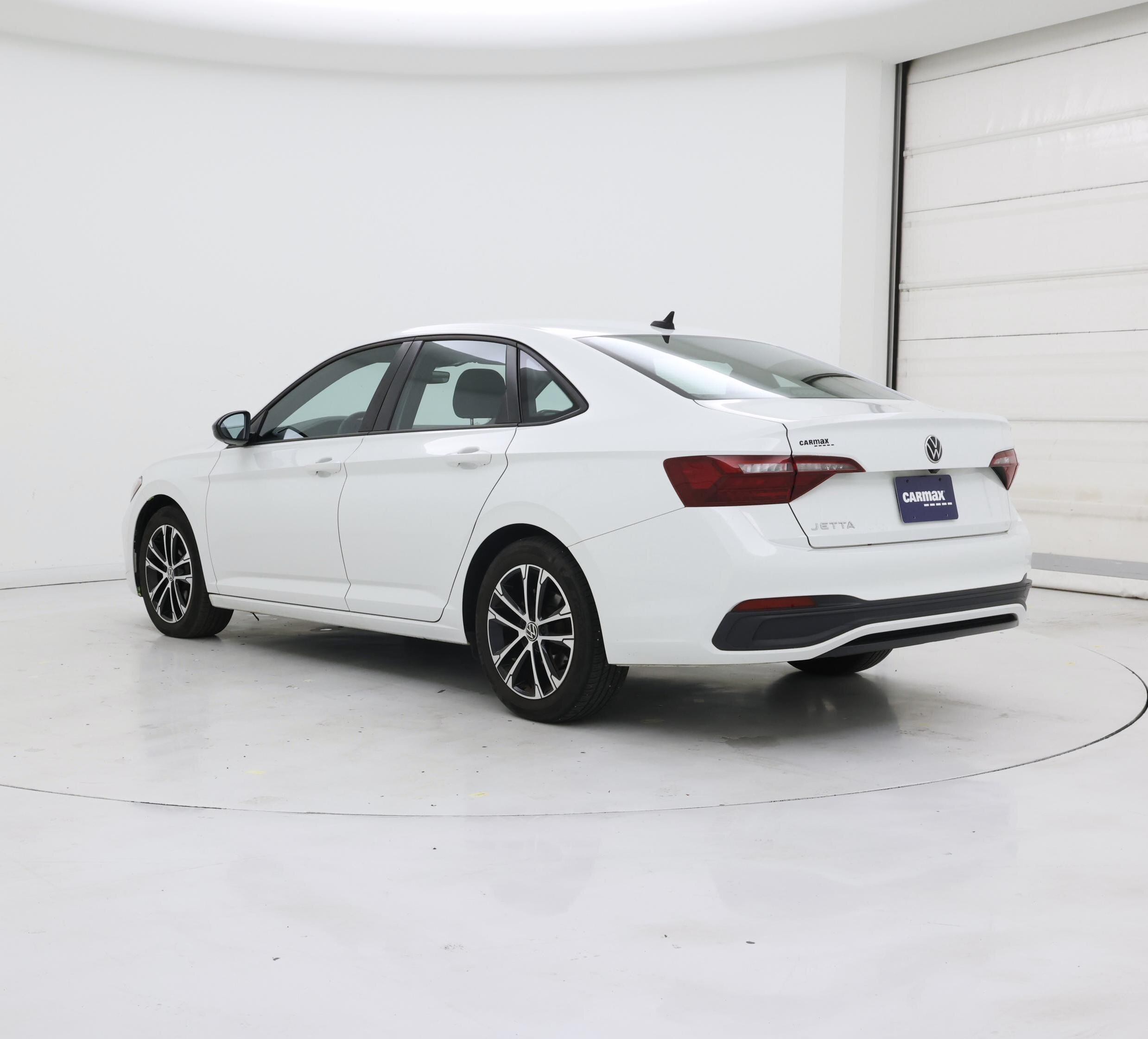 Thumbnail: 2022 Volkswagen Jetta - 2