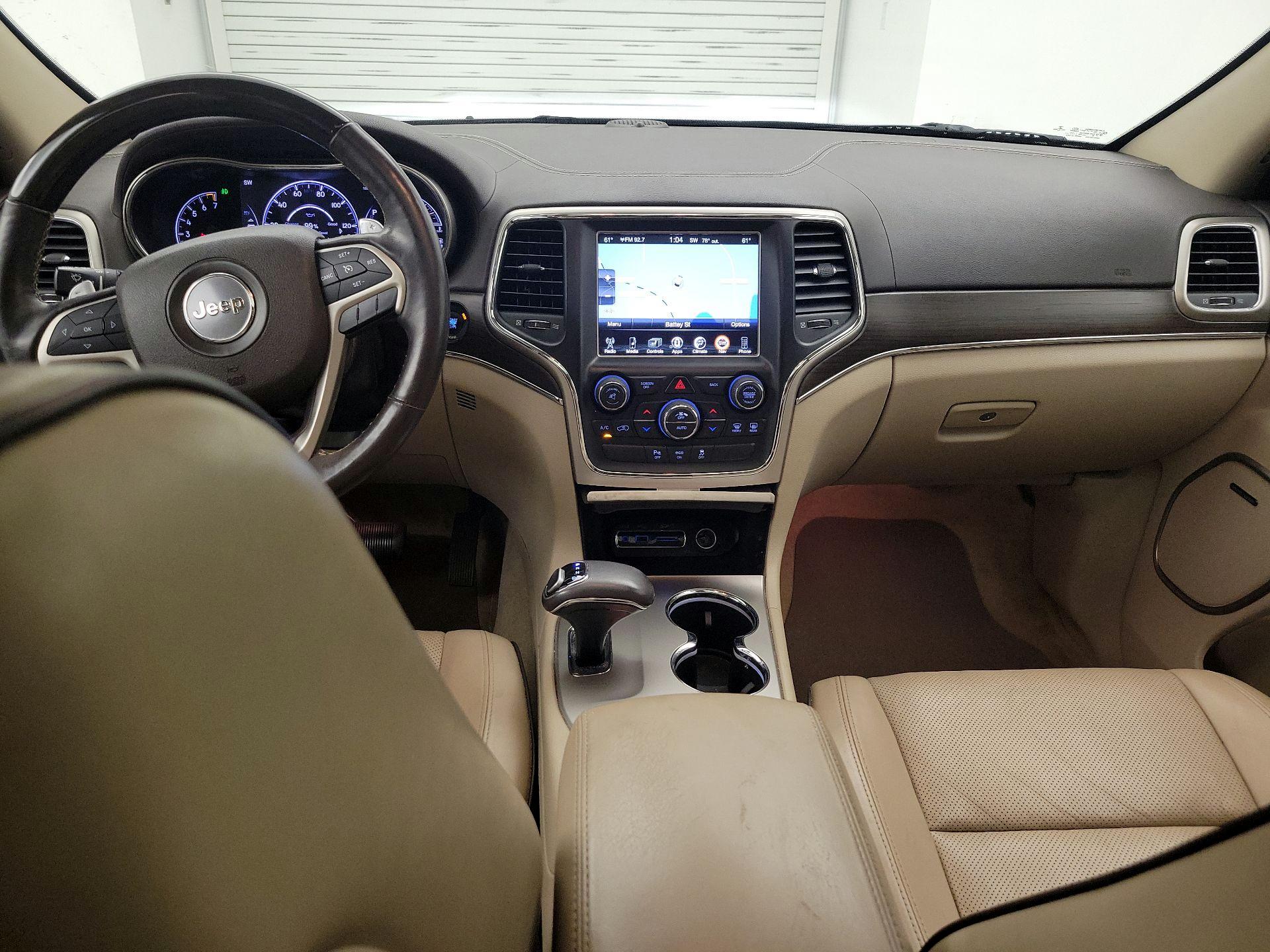 Thumbnail: 2015 Jeep Grand Cherokee - 9