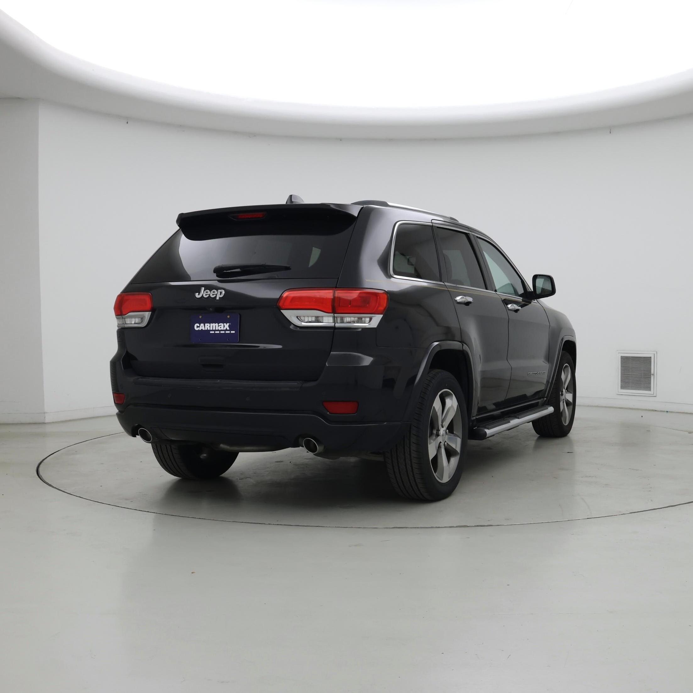 Thumbnail: 2015 Jeep Grand Cherokee - 8