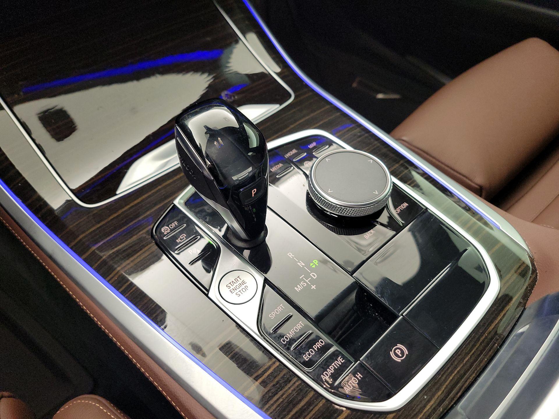 Thumbnail: 2021 BMW X5 - 18