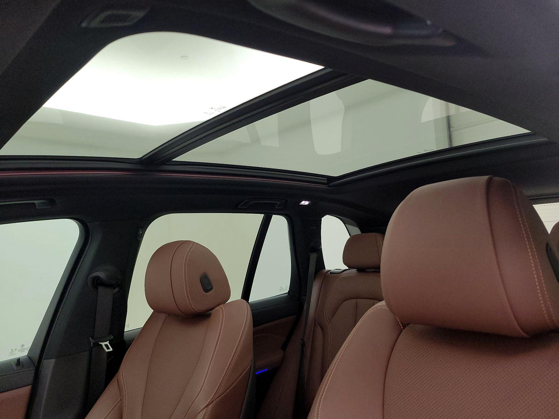 Thumbnail: 2021 BMW X5 - 20