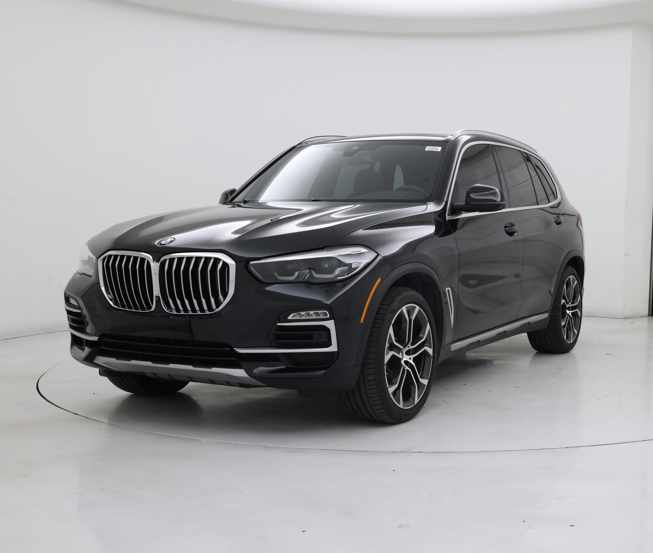 Thumbnail: 2021 BMW X5 - 4