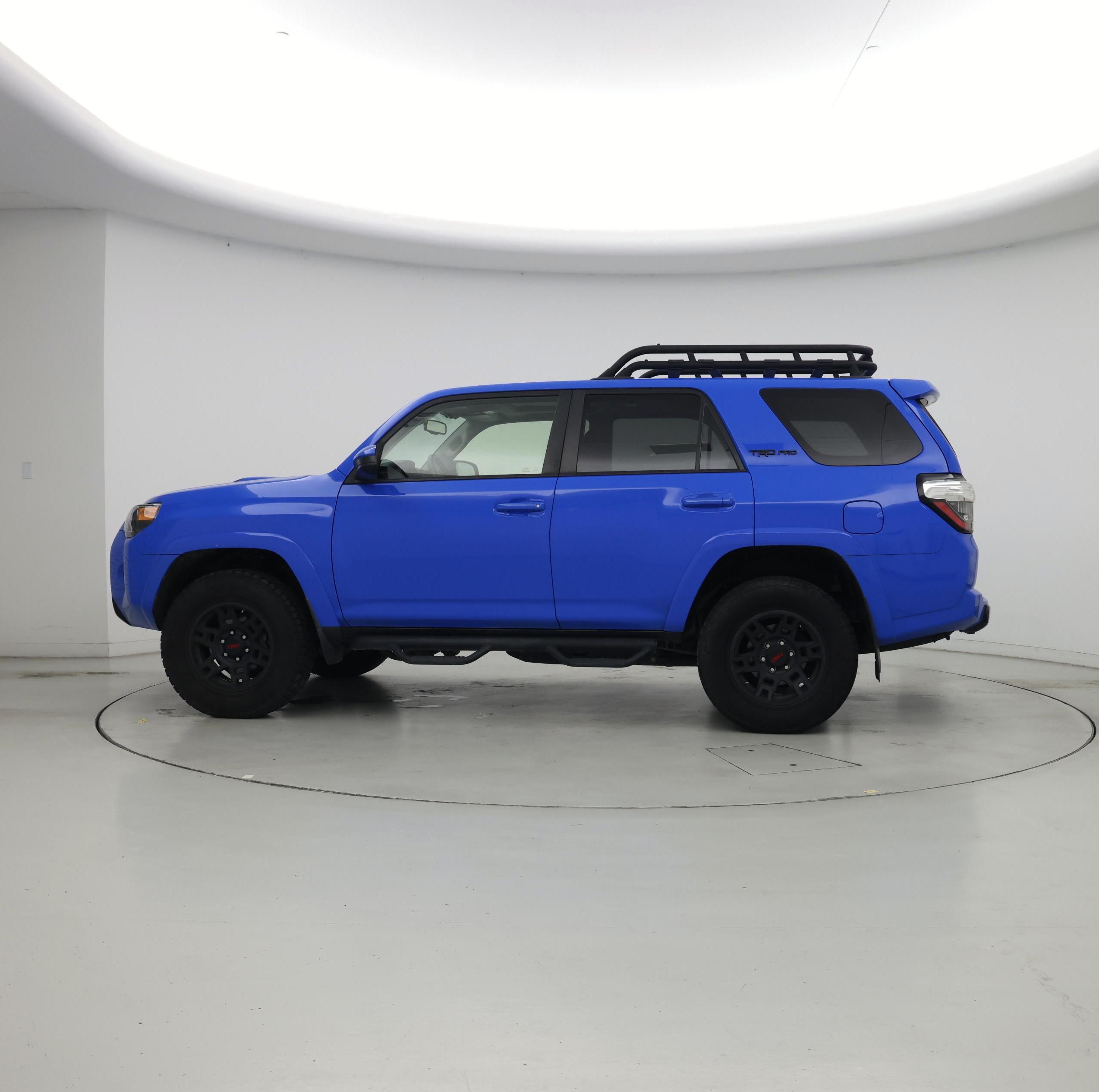 Thumbnail: 2019 Toyota 4Runner - 3