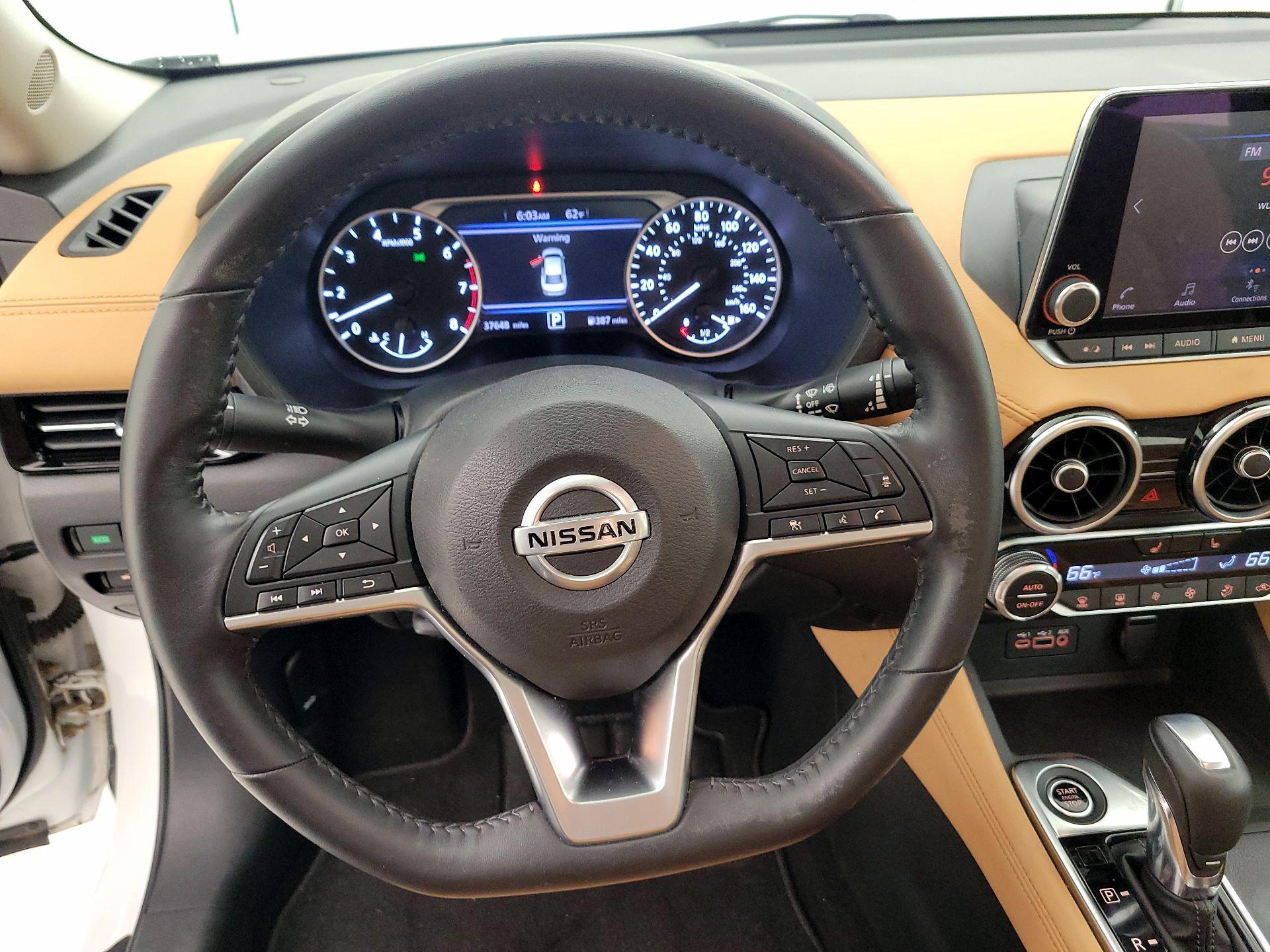 Thumbnail: 2020 Nissan Sentra - 10