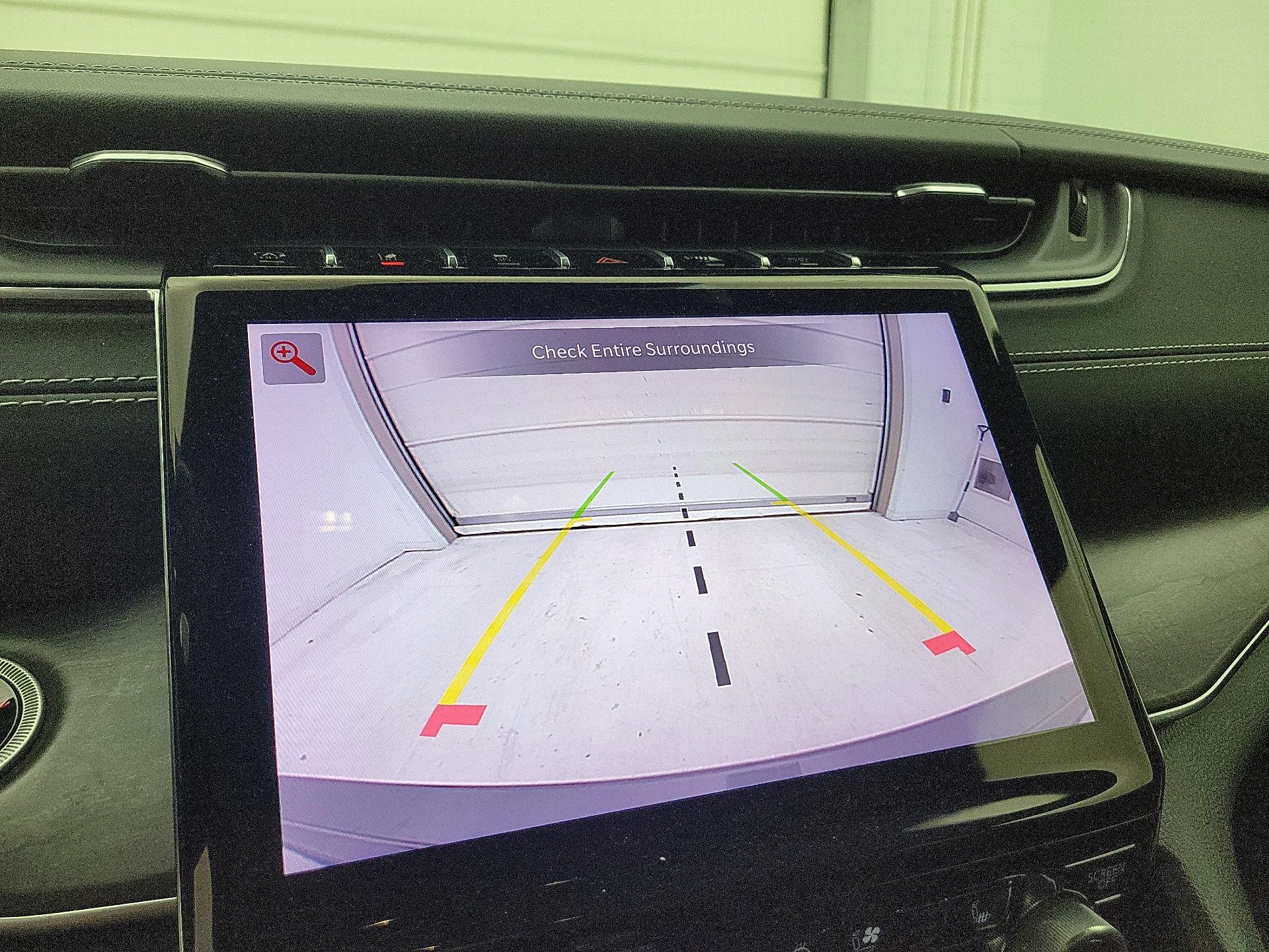 Thumbnail: 2022 Jeep Grand Cherokee - 15