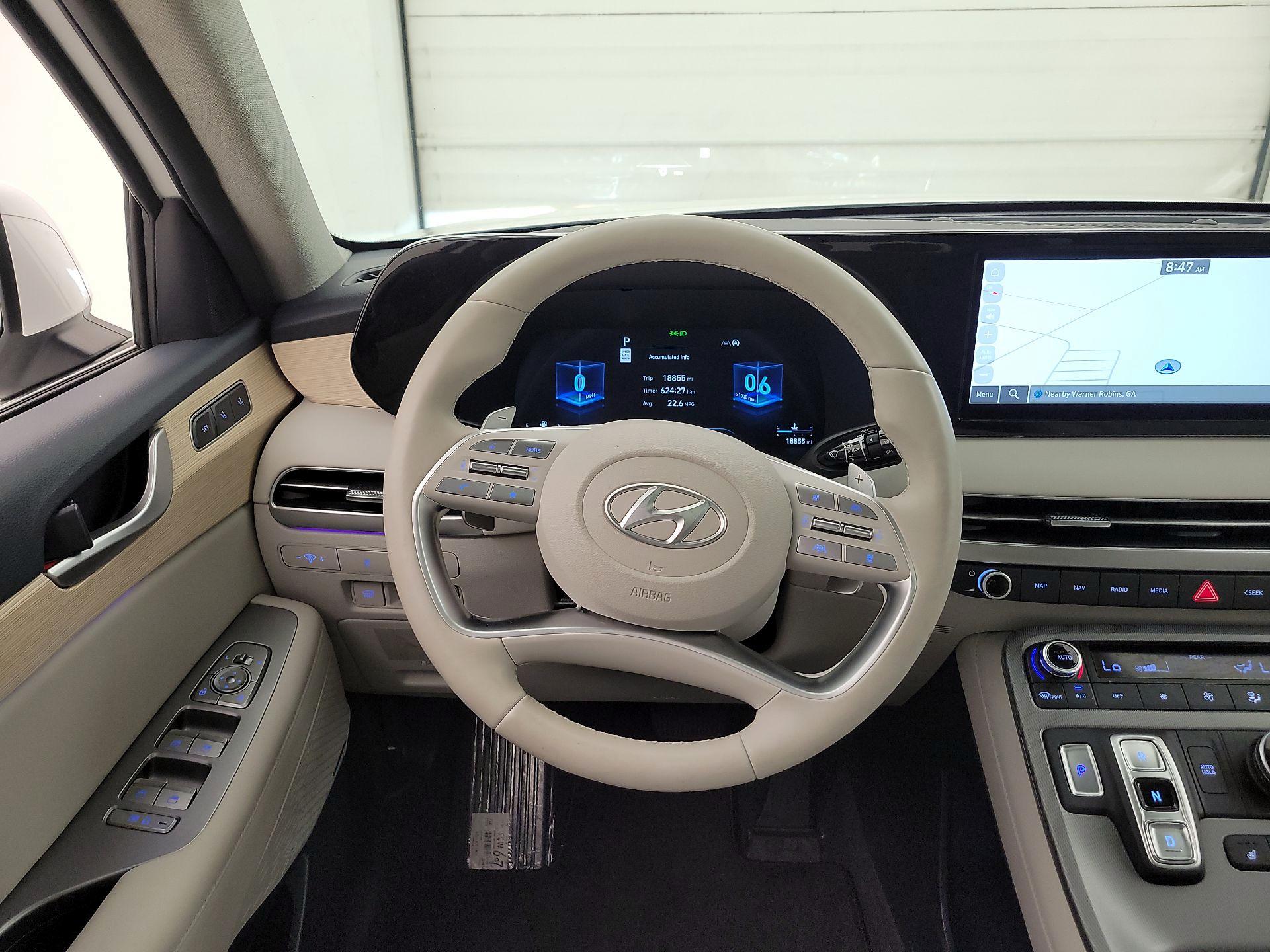 Thumbnail: 2024 Hyundai Palisade - 10