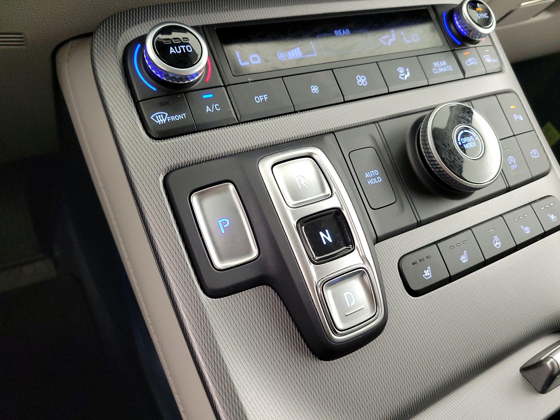 Thumbnail: 2024 Hyundai Palisade - 18