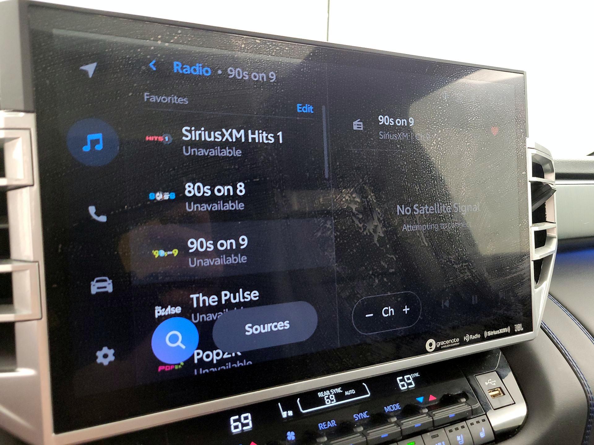 Thumbnail: 2023 Toyota Sequoia - 16