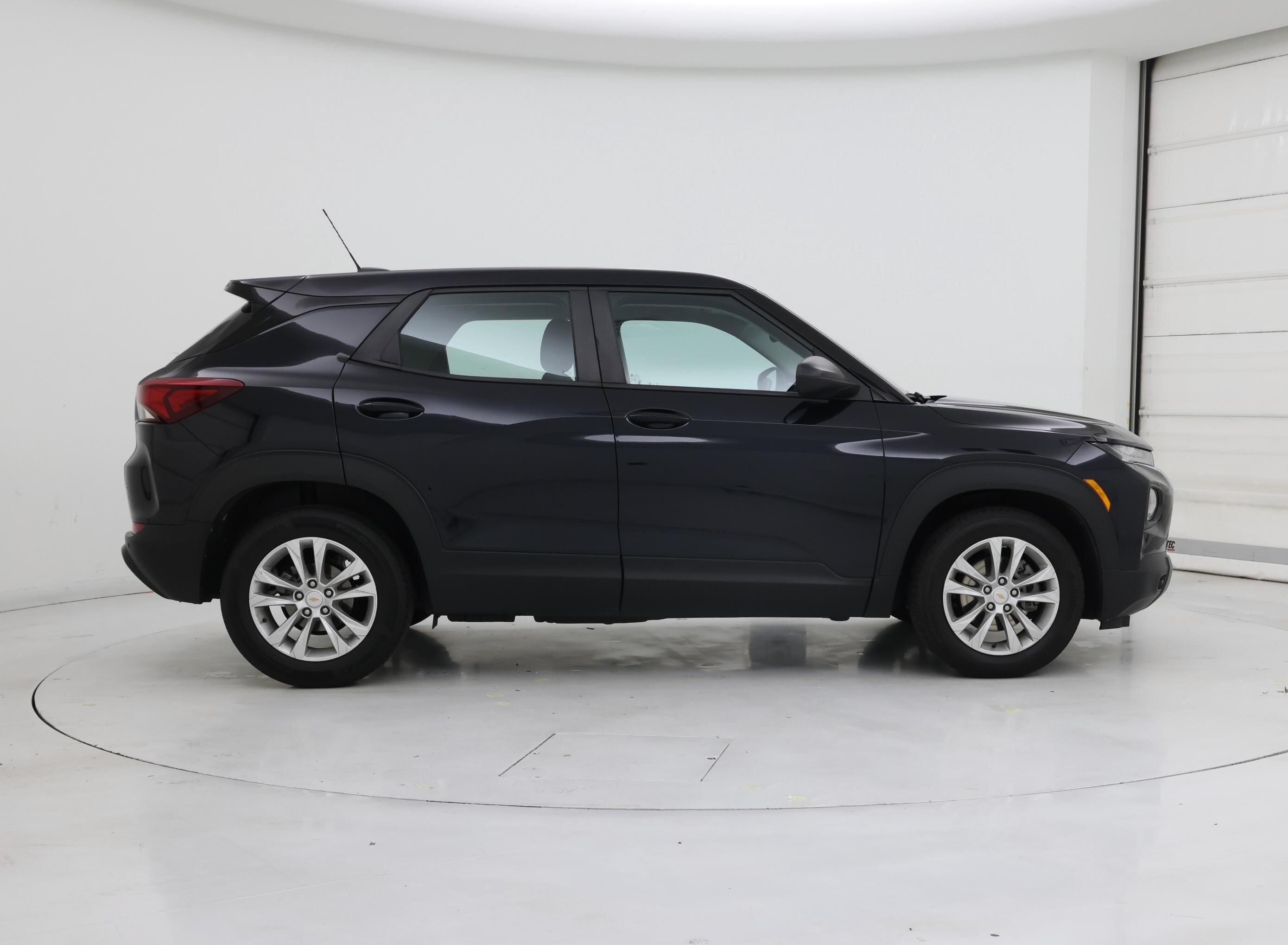 Thumbnail: 2021 Chevrolet TrailBlazer - 7