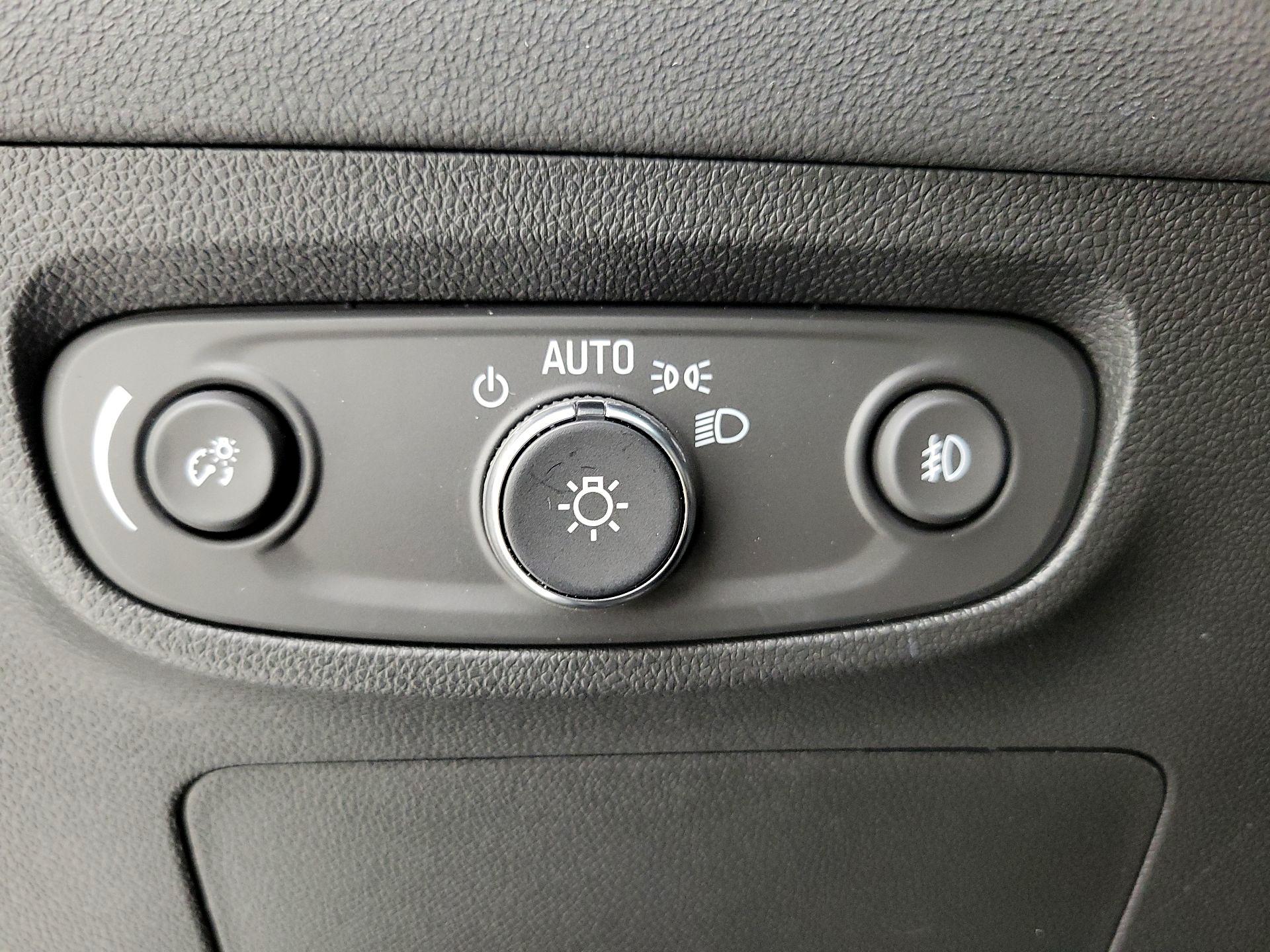 Thumbnail: 2023 Buick Encore GX - 13