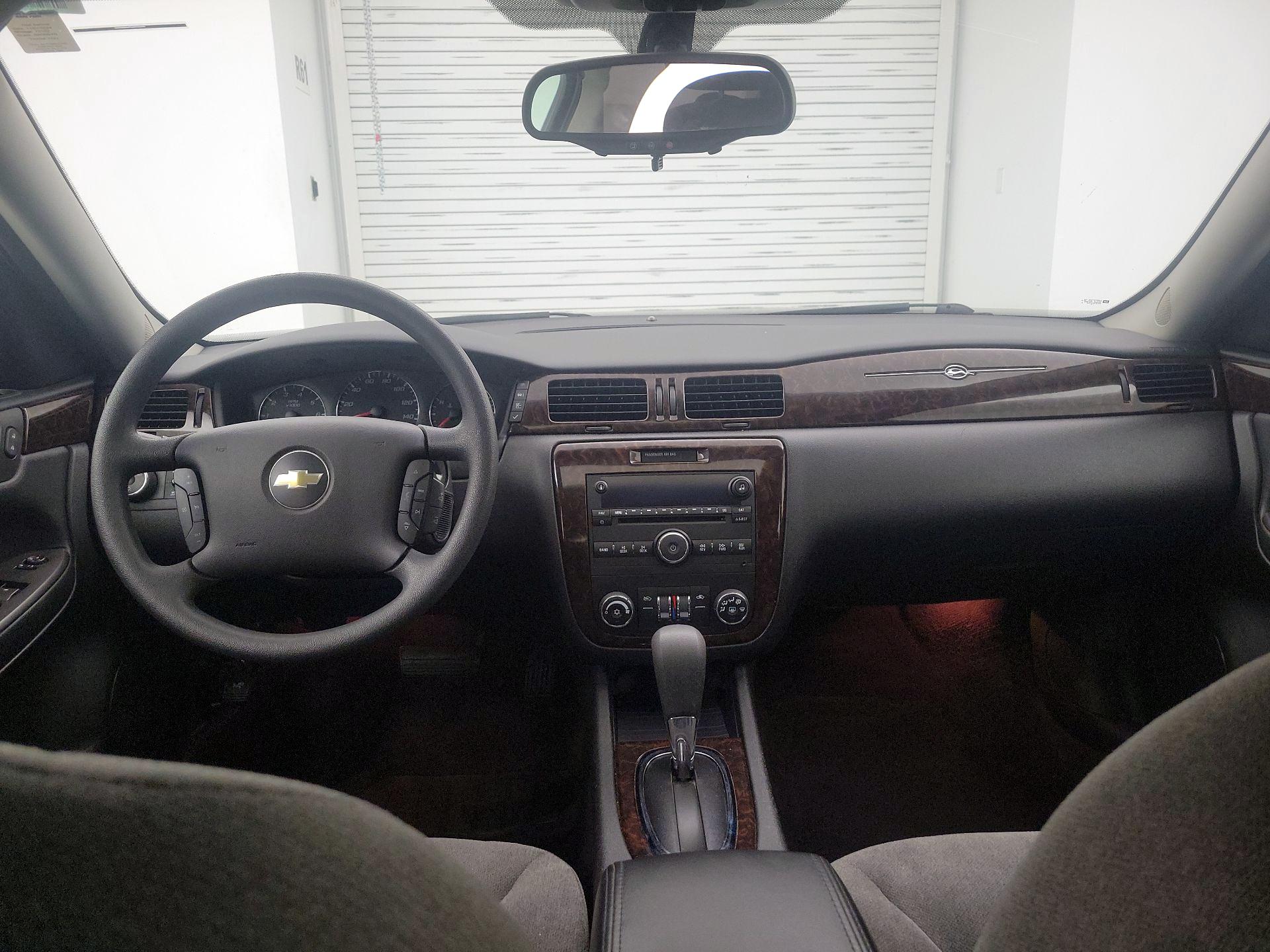 Thumbnail: 2015 Chevrolet Impala - 9