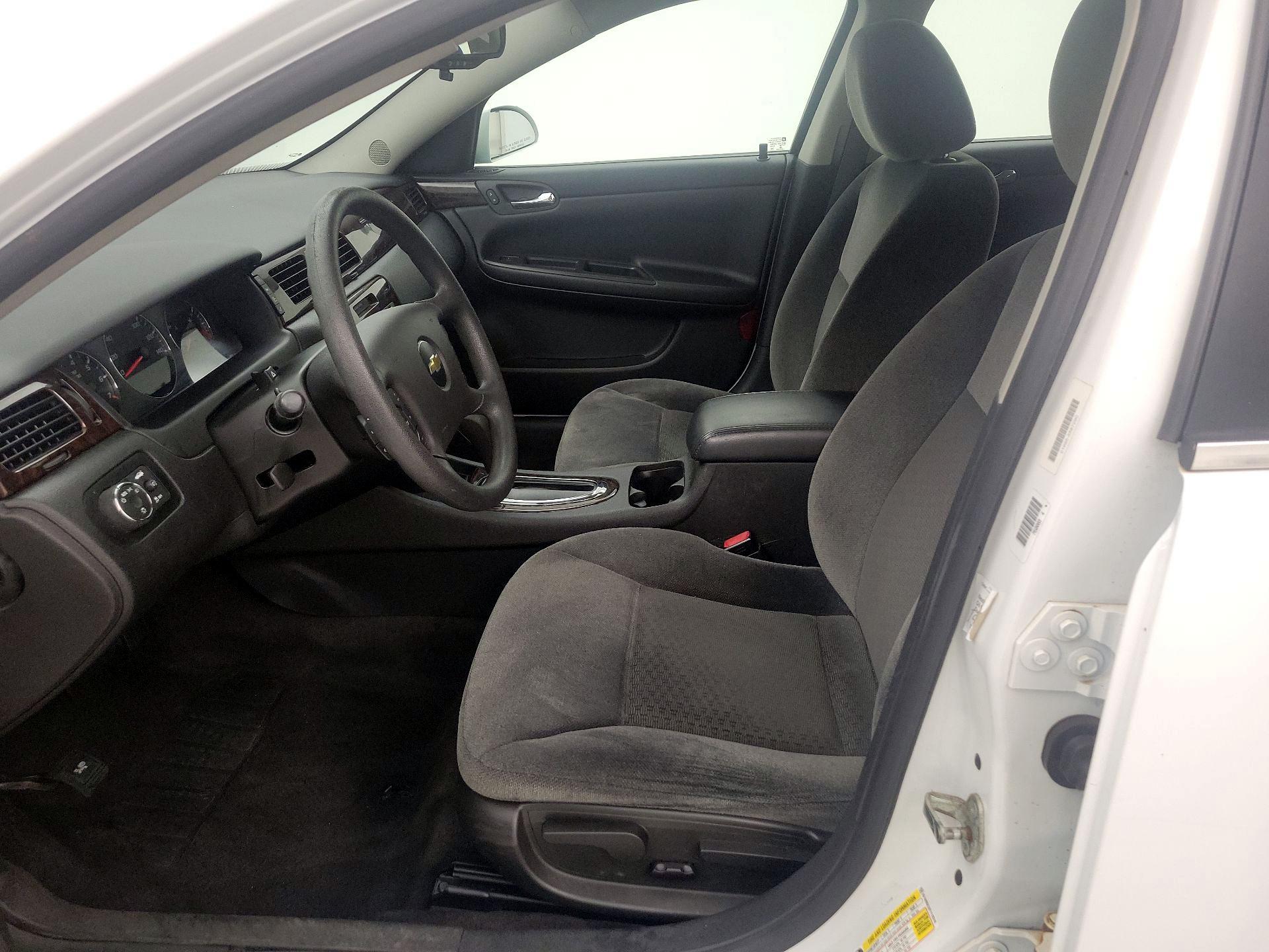 Thumbnail: 2015 Chevrolet Impala - 11