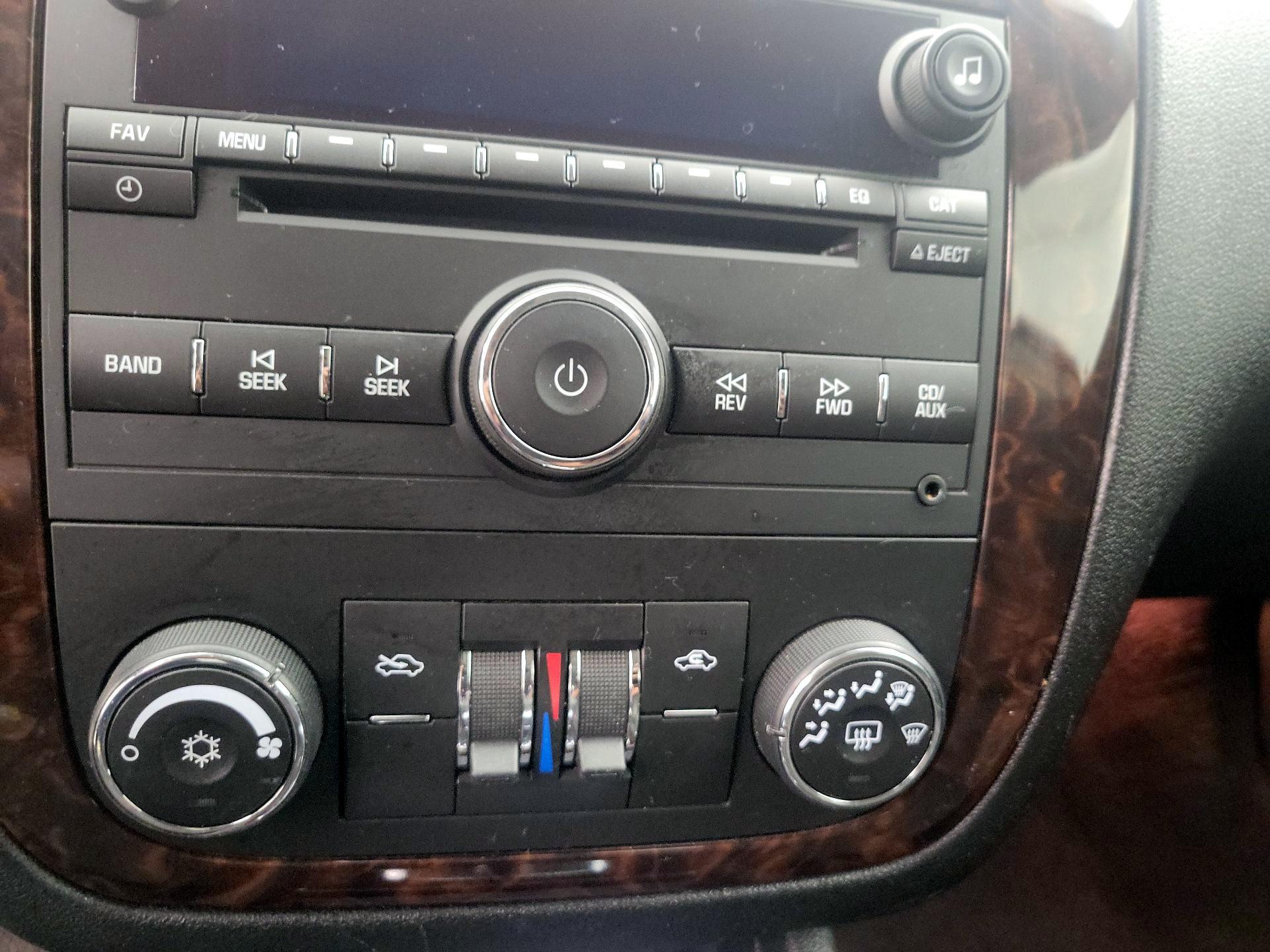 Thumbnail: 2015 Chevrolet Impala - 15