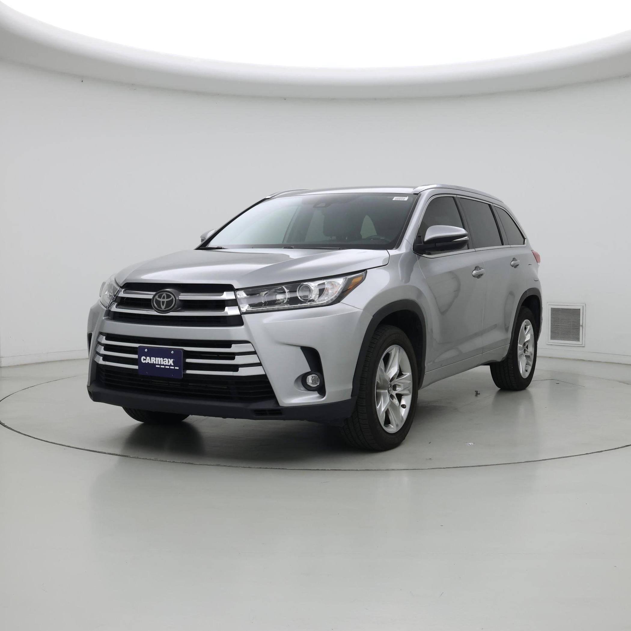 Thumbnail: 2019 Toyota Highlander - 4