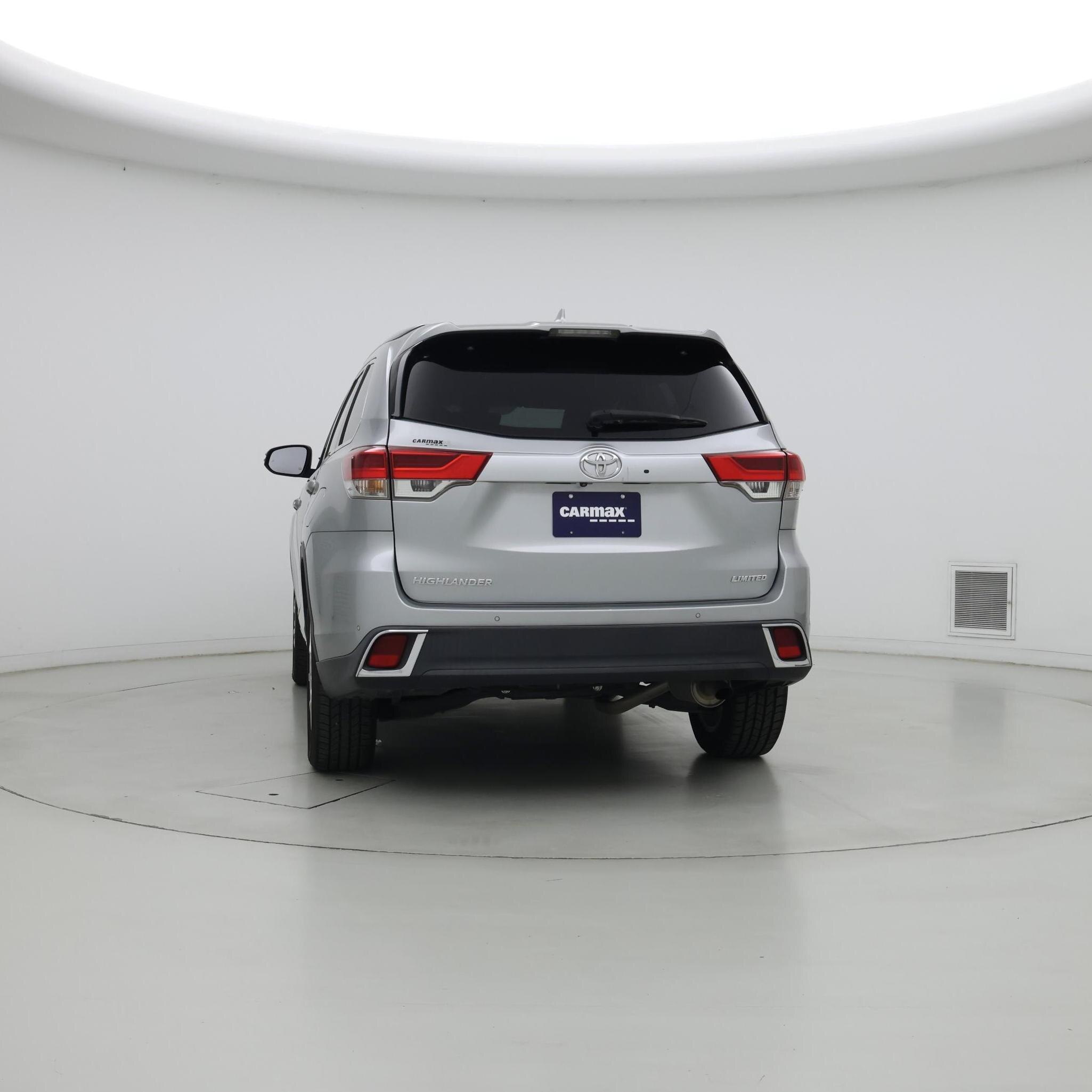 Thumbnail: 2019 Toyota Highlander - 6