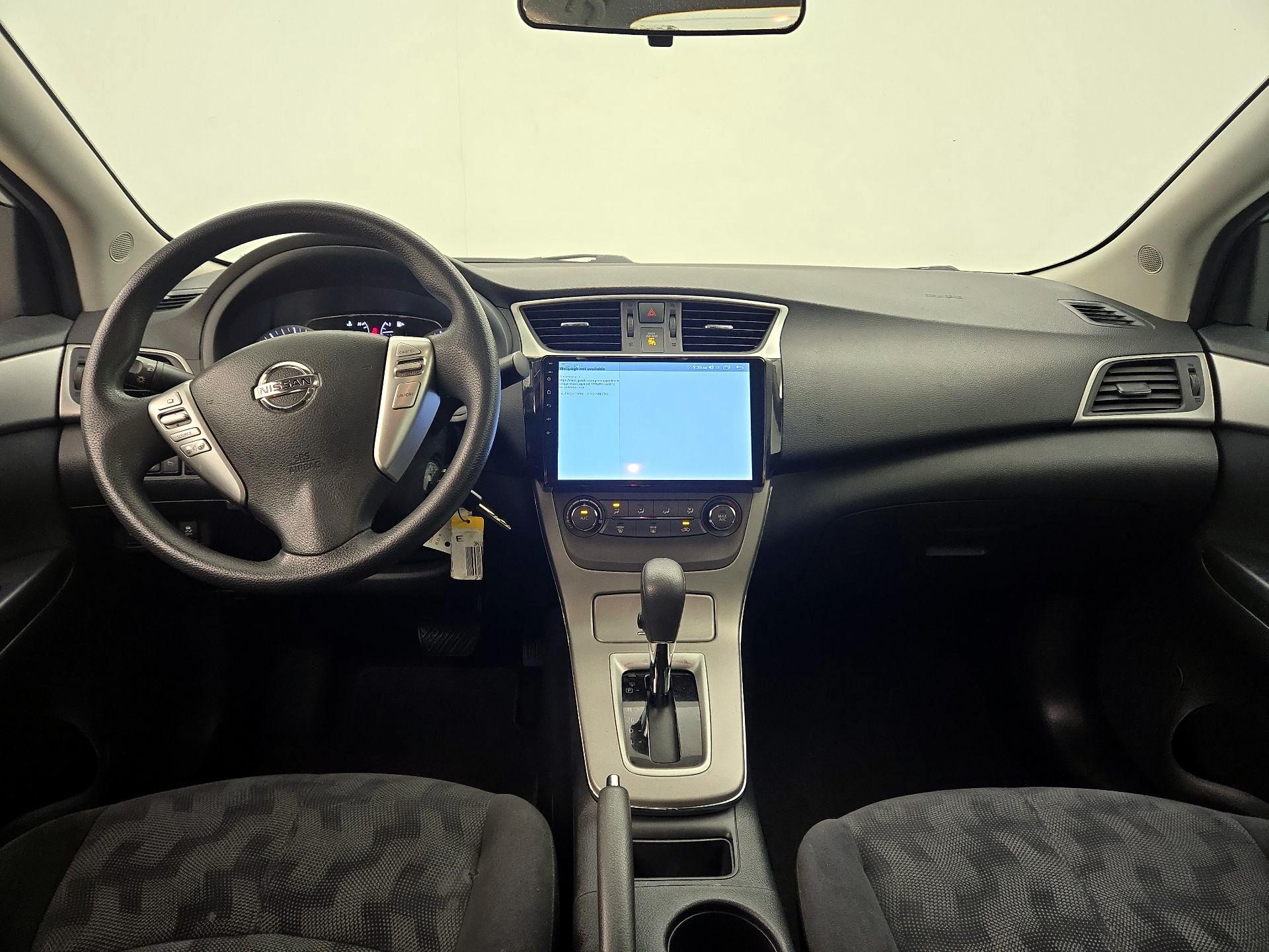 Thumbnail: 2013 Nissan Sentra - 9